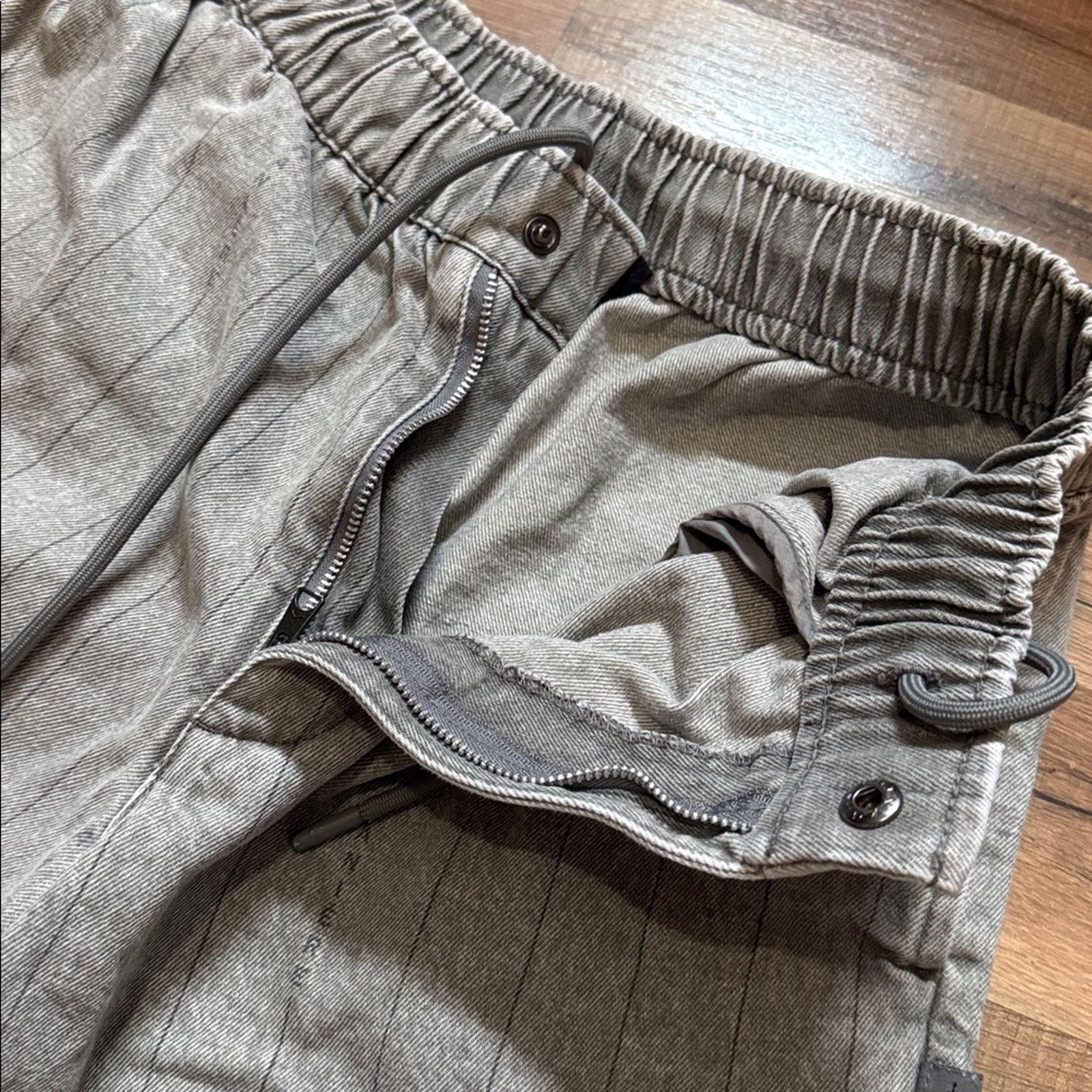 Jordan Brand Jordan x A Ma Maniere Shorts Flat Pewter Size US 26 / EU 42 - 3 Thumbnail