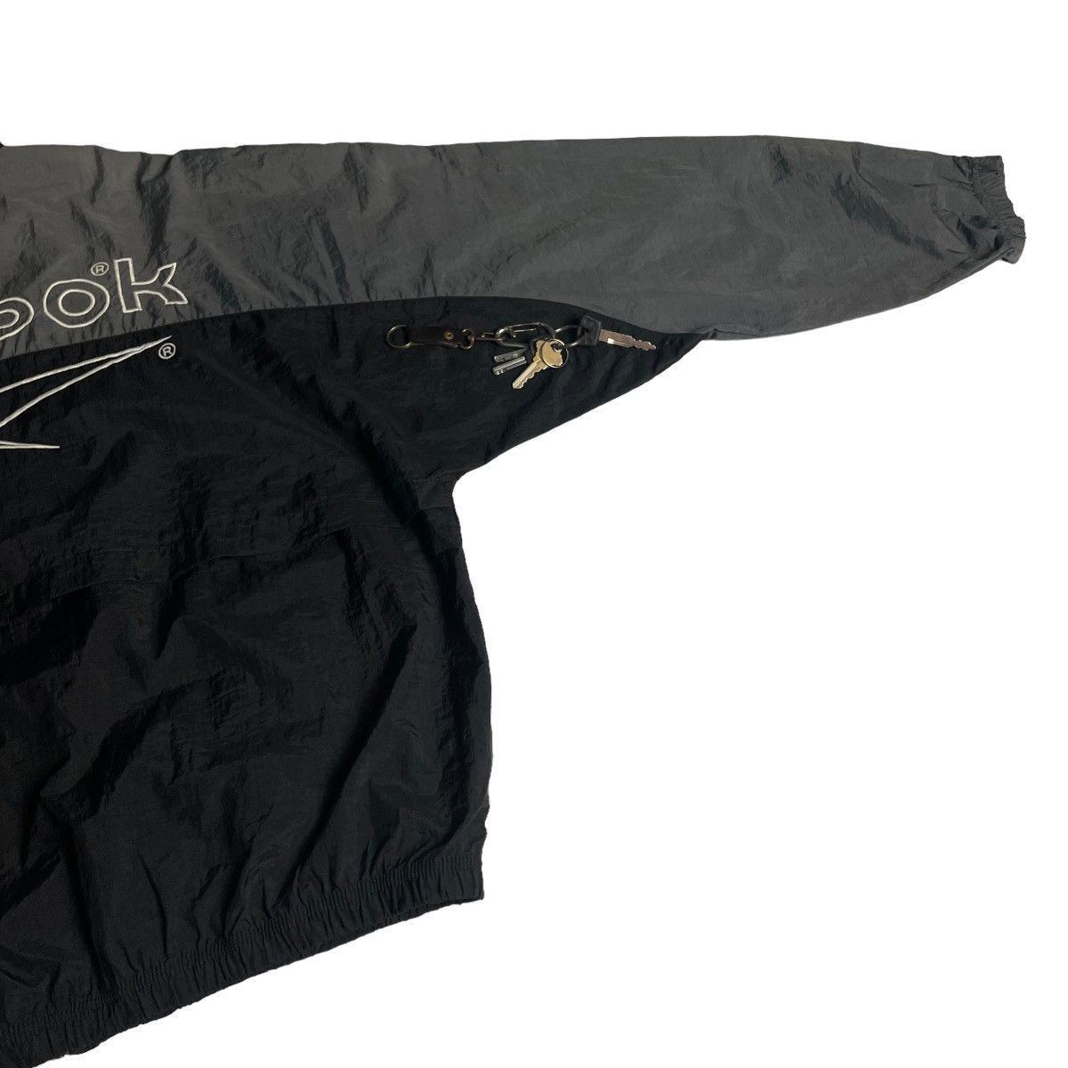 Reebok × Vintage VINTAGE REEBOK EMBROIDERED SPELL OUT WINDBREAKER JACKET Size US L / EU 52-54 / 3 - 5 Thumbnail