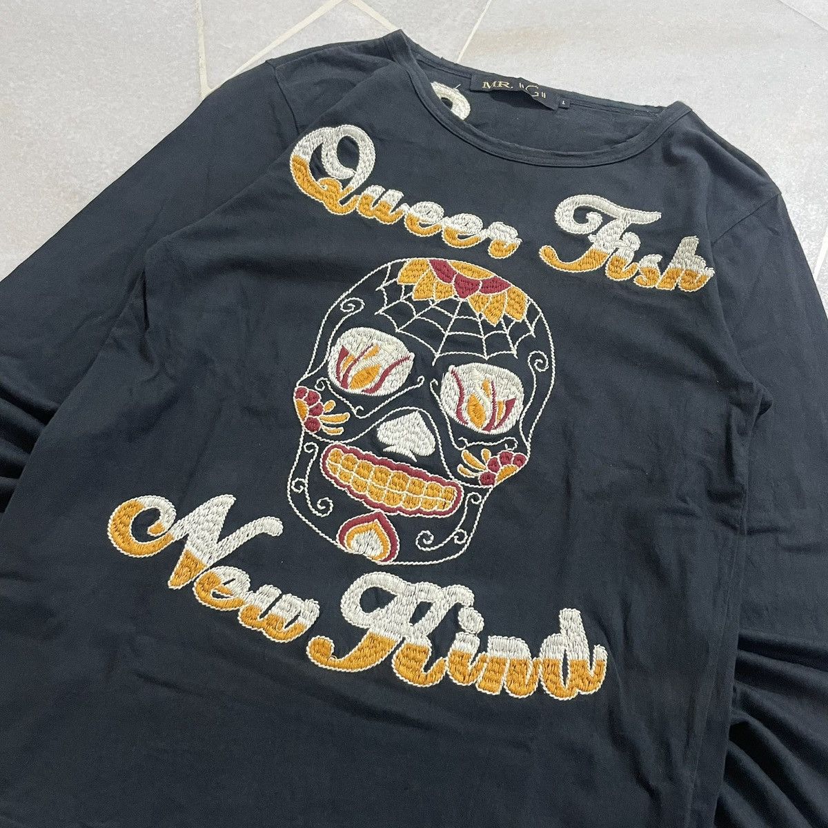 Ed Hardy LS Queer Fish New Kind Graphic & Skull Design Size US M / EU 48-50 / 2 - 3 Thumbnail
