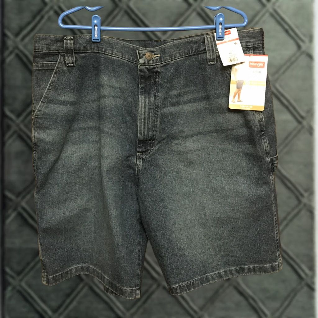 Wrangler Wrangler Jeans Shorts Carpenter 40 Blue Denim 10" Inseam Regular Mens Cotton Spandex Pocket Hammer Loop Workwear NWT Size US 40 / EU 56 - 1 Thumbnail