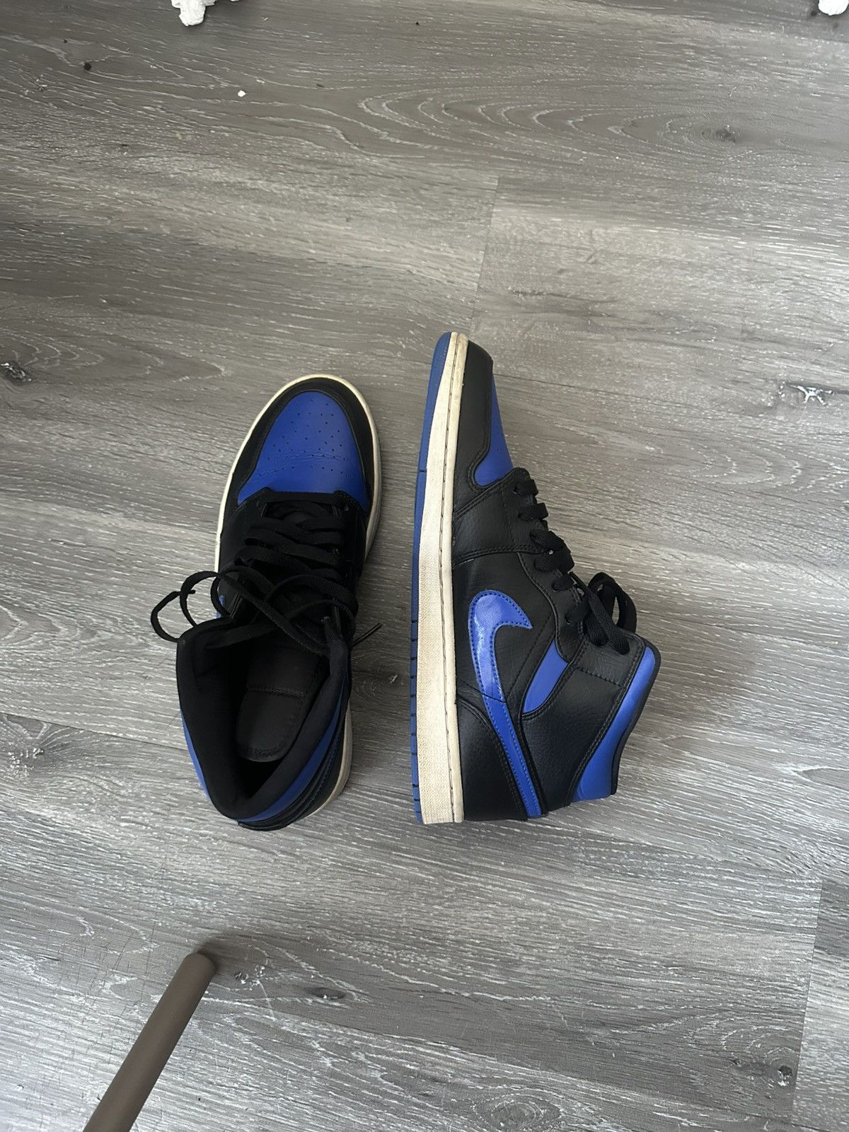 Jordan Brand Air jordan 1 mid black royal blue Size US 11 / EU 44 - 3 Thumbnail