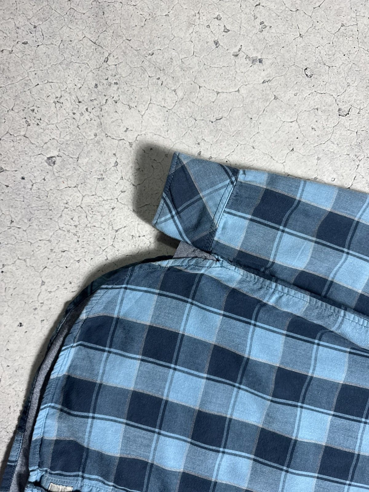 Timberland Timberland Checked Button Up Shirt Size M Vintage Flannel Size US M / EU 48-50 / 2 - 3 Thumbnail