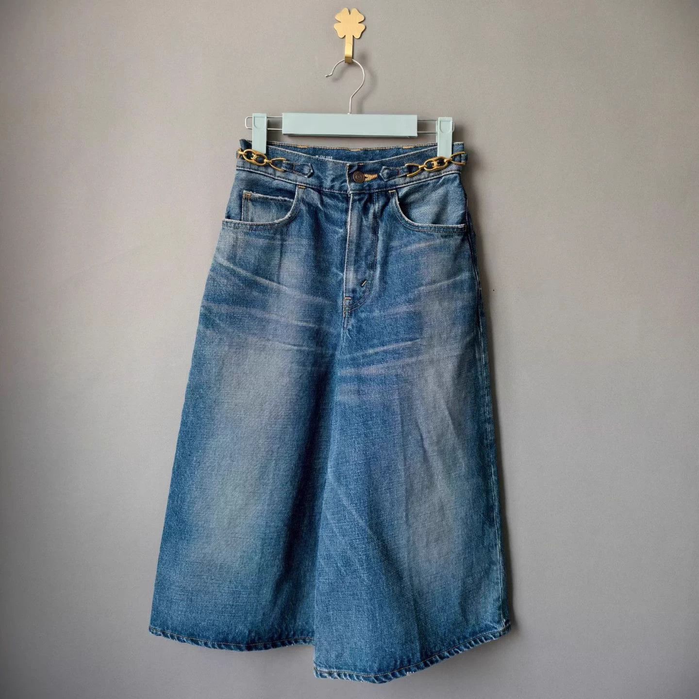 Celine Celine Triomphe Wide Leg Denim Short 24 Size 42" / US 20 - 1 Thumbnail