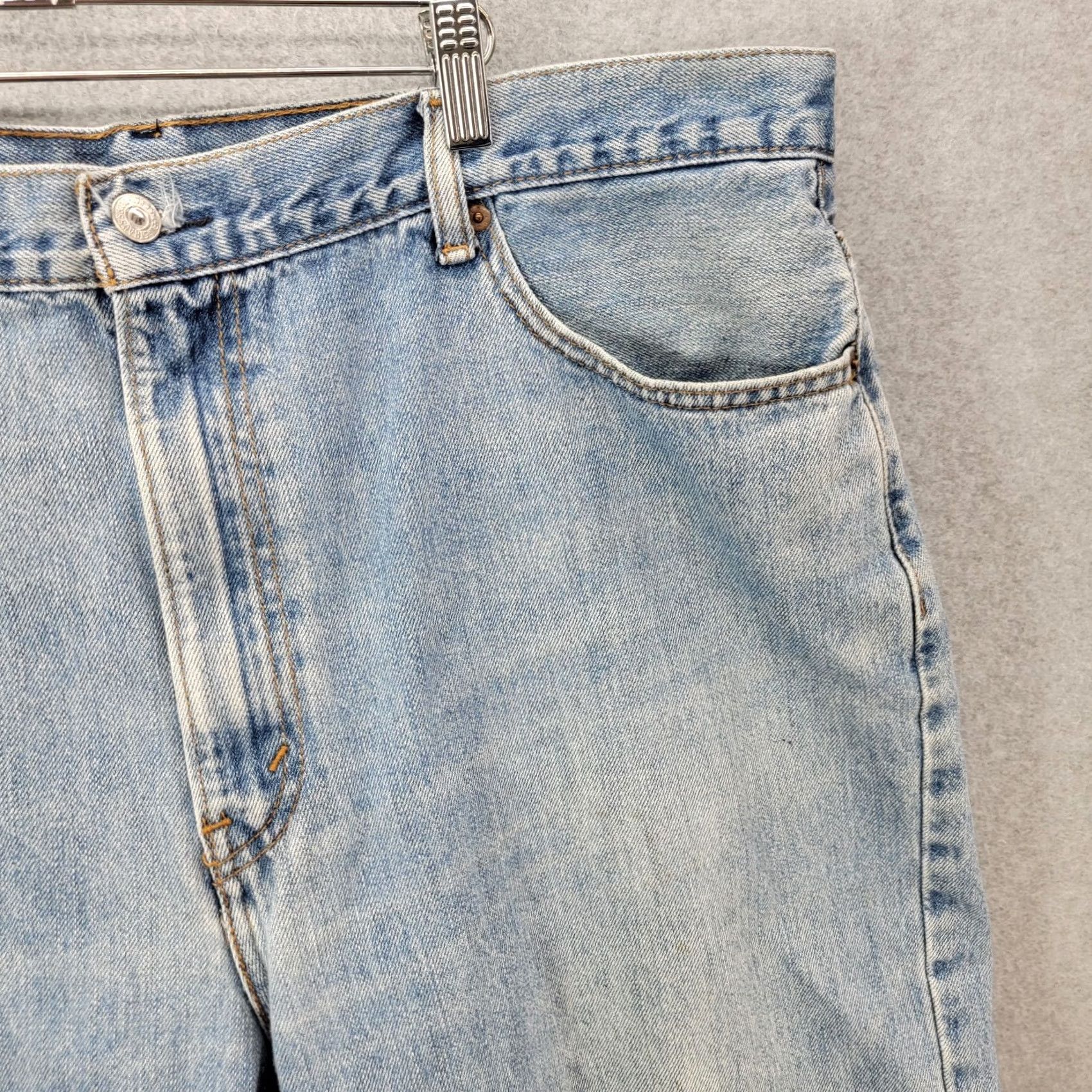 Levi's VINTAGE Levis shorts Mens 42 Relaxed Fit Denim Jean Shorts Jorts Size US 42 / EU 58 - 3 Thumbnail