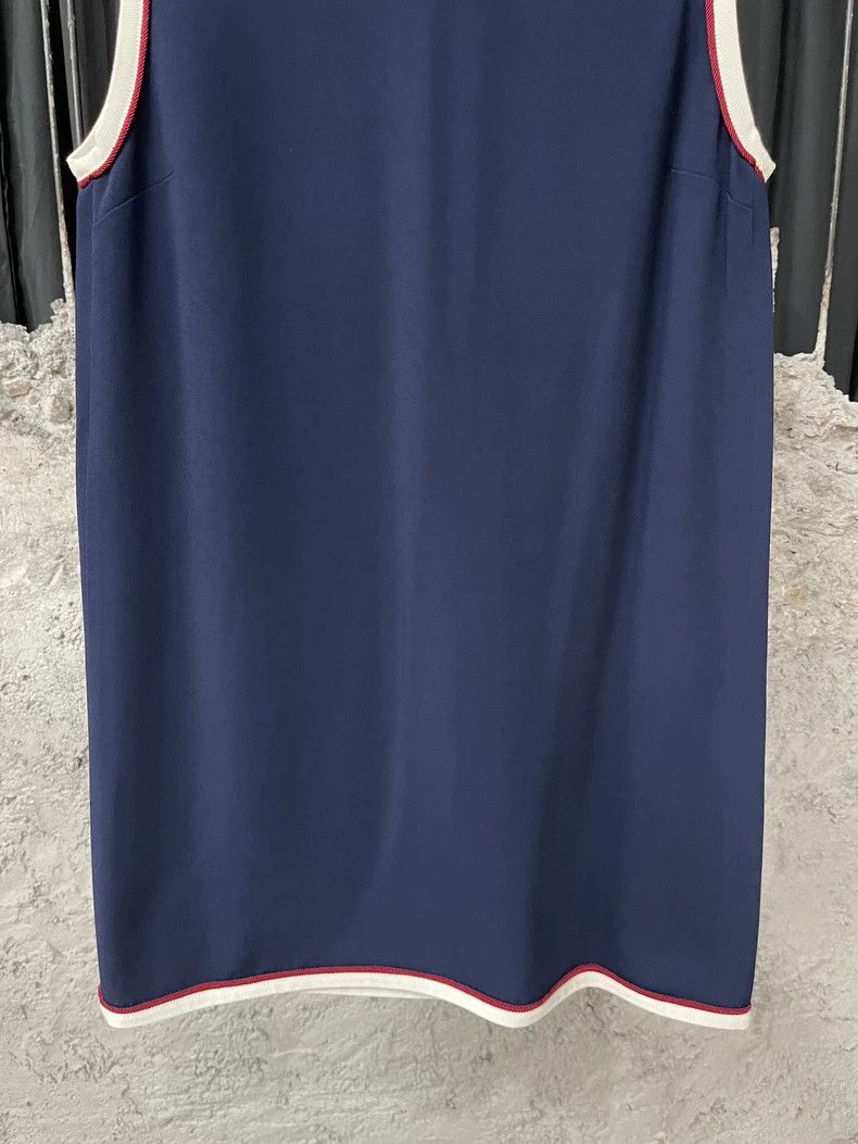 Gucci GucciDress 2503-Nextarrow Size XS / US 0-2 / IT 36-38 - 4 Thumbnail