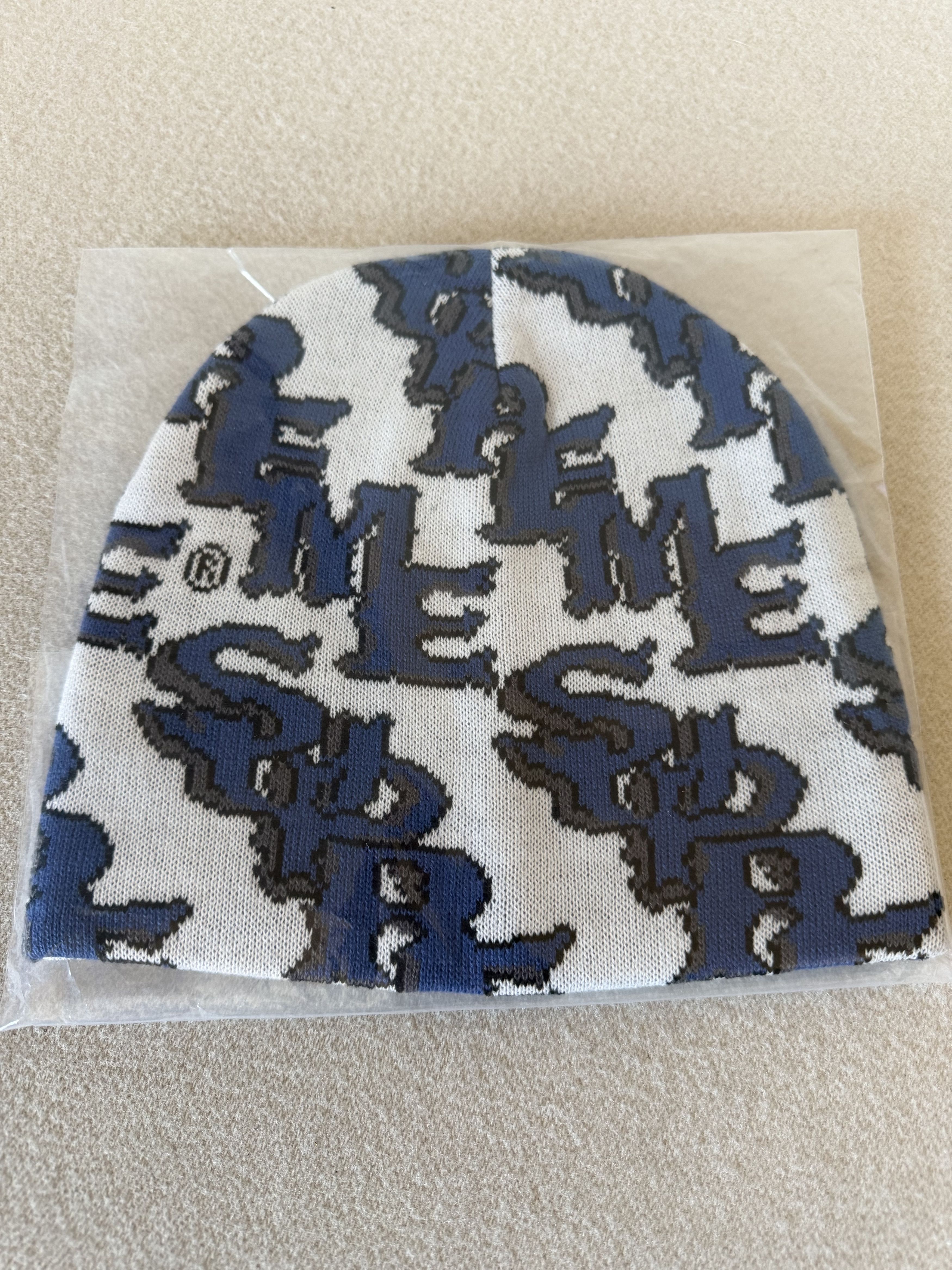SlantedGothicOutlineBeanie黒Supreme26SS Slanted Gothic Outline Beanie - spring/summer 2026 - Supreme