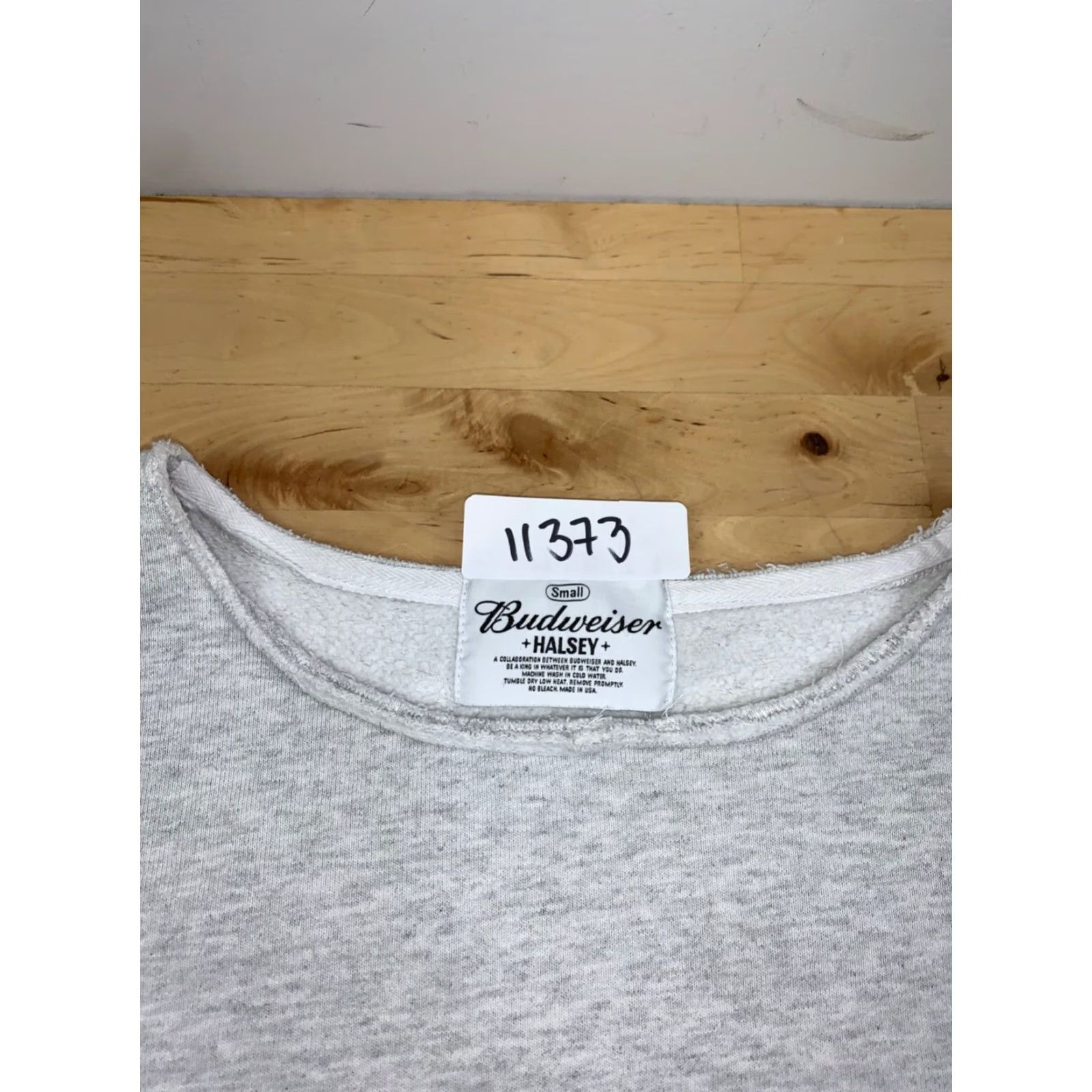 Budweiser Budweiser Halsey Collab Pullover Sweatshirt Unisex S Gray Be a King 11373 Size S / US 4 / IT 40 - 2 Thumbnail