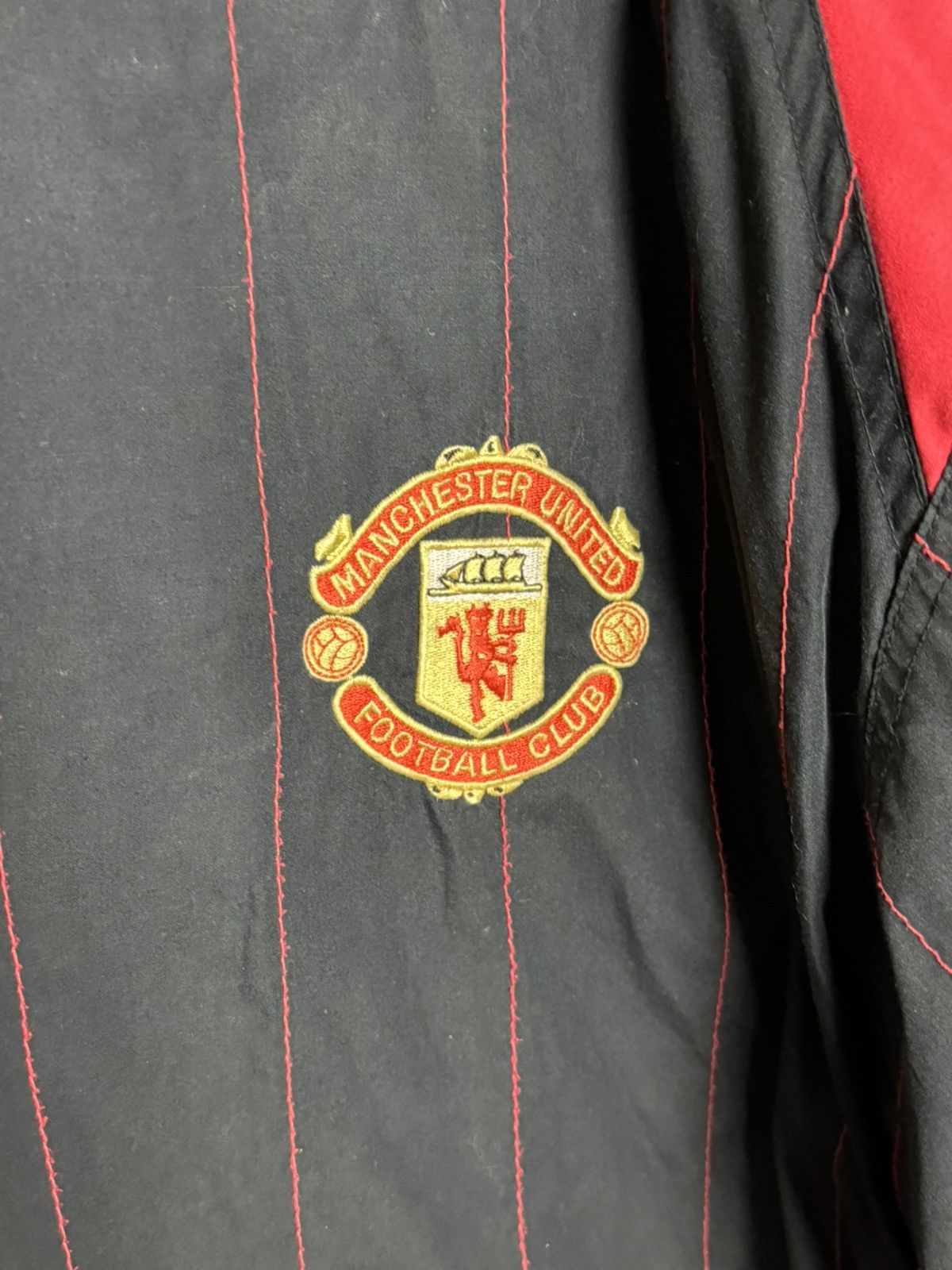Umbro Vintage Manchester United Sharp Training Football Jacket Size US L / EU 52-54 / 3 - 3 Thumbnail