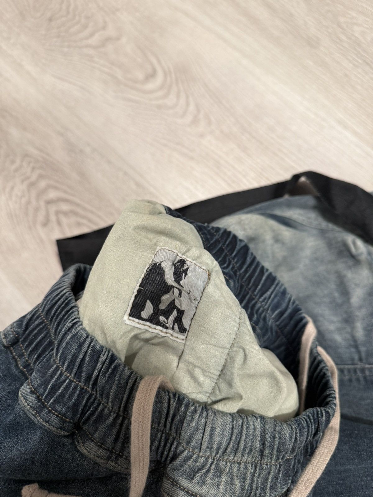Rick Owens f/w 2022 mineral pearl degrade cargo bela!! Size US 28 / EU 44 - 10 Thumbnail