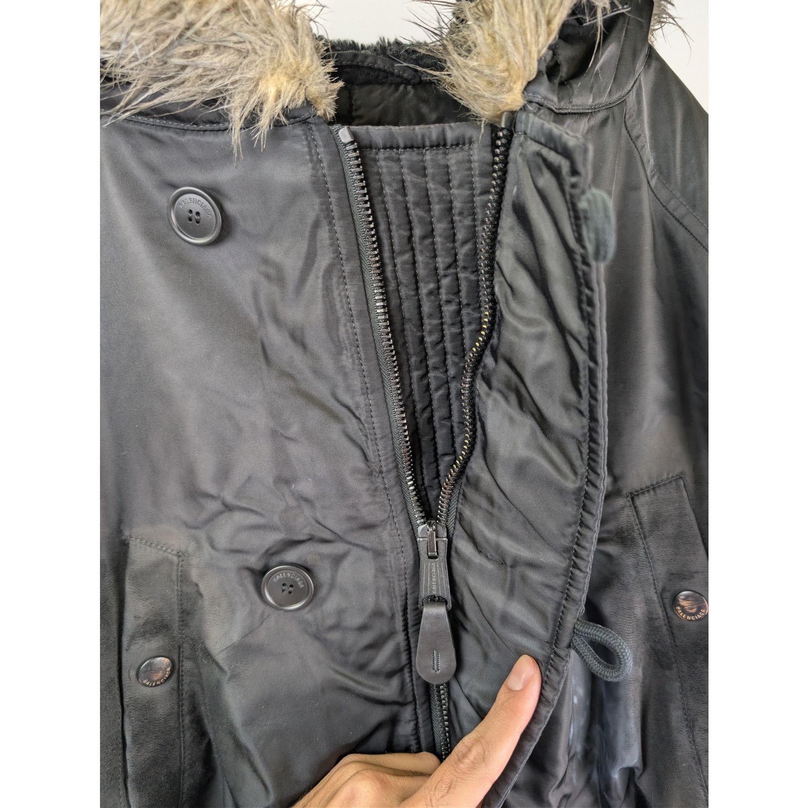 Balenciaga o1rshd1 Nylon Satin Parka Long Coat in Black Size US M / EU 48-50 / 2 - 7 Thumbnail
