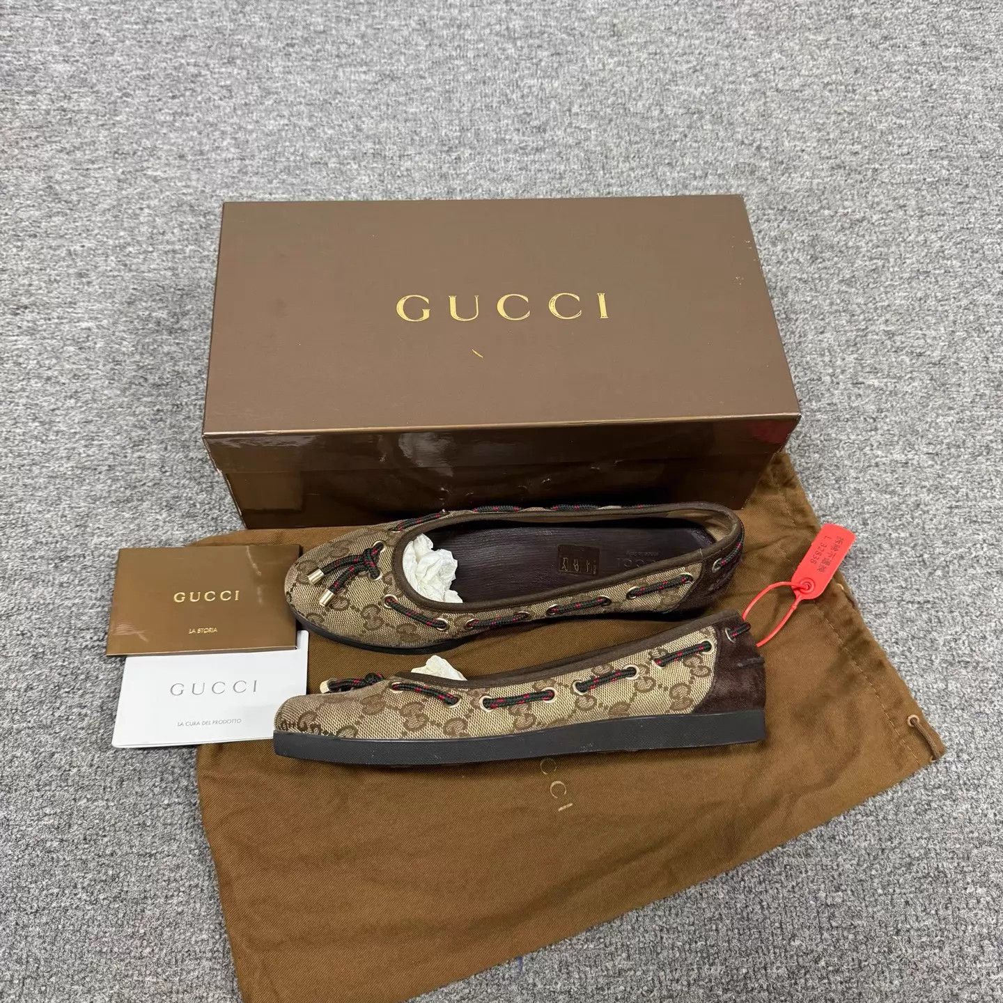 Gucci Gucci GG Canvas Bo Size US 6 / IT 36 - 2 Thumbnail
