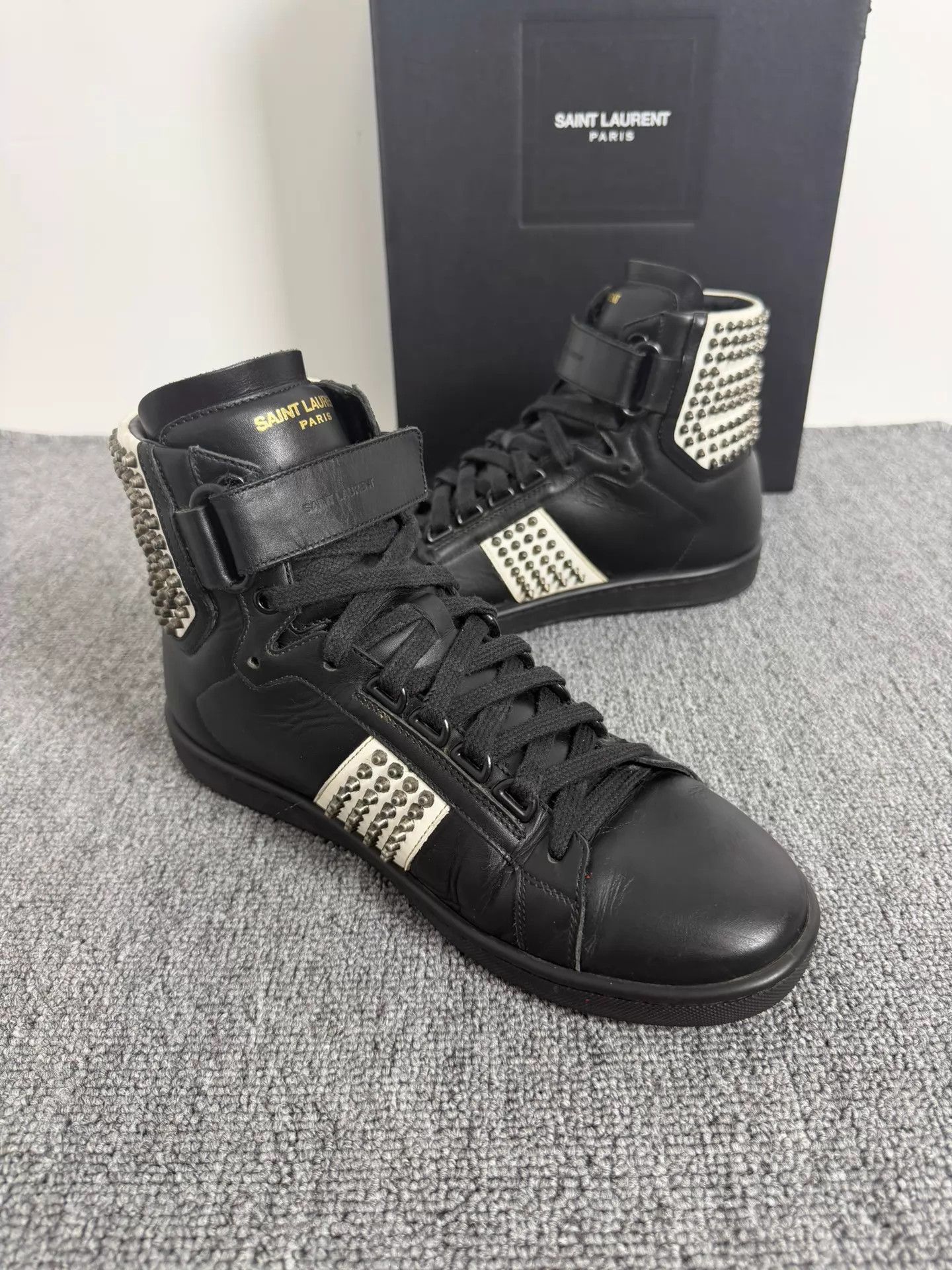 Saint Laurent Paris SLP14FW Black White Studded High-Top Sneaker 40 Size US 7 / EU 40 - 4 Thumbnail