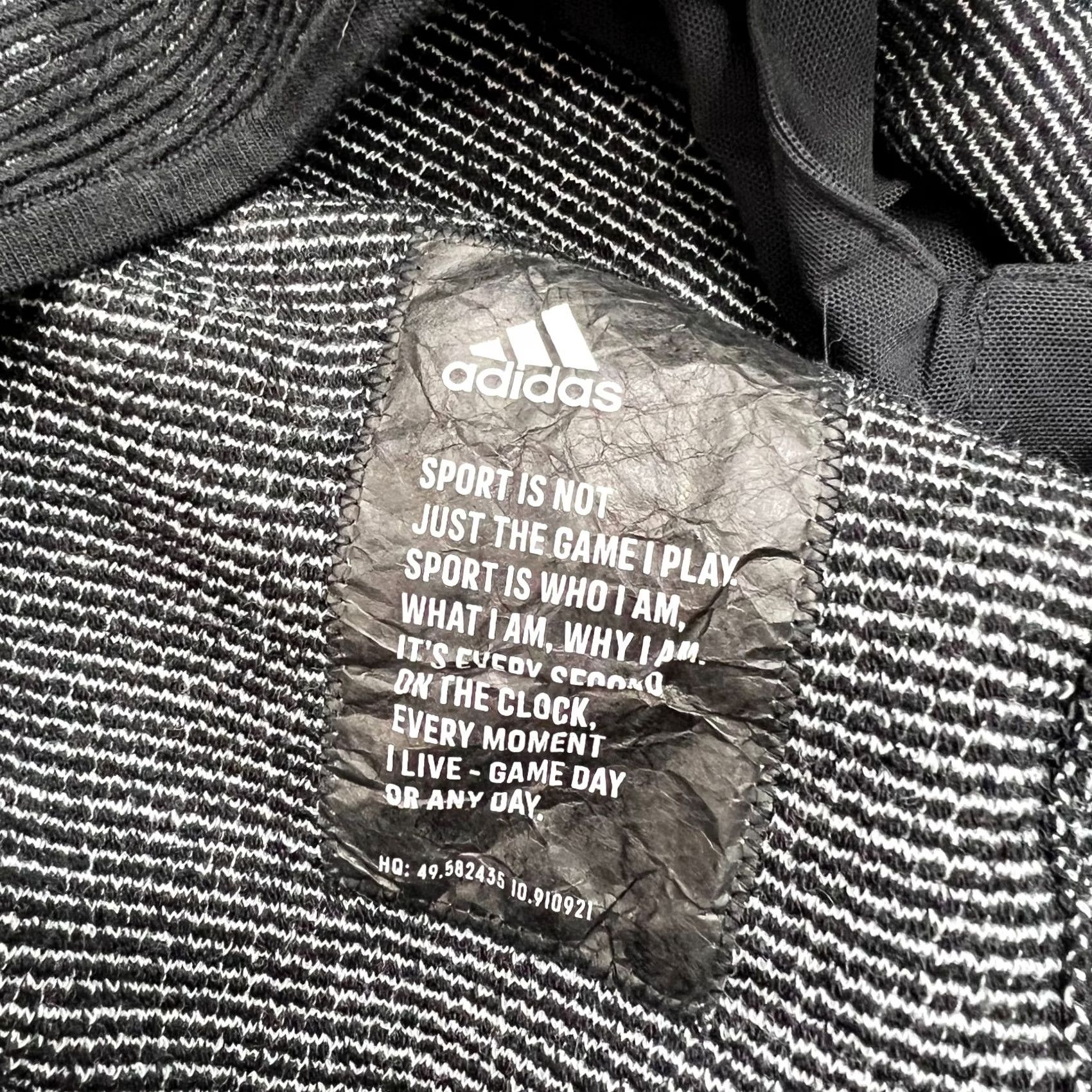 Adidas Adidas ZNE Pulse Knit Sweater Jacket Women Size US S UK 8-10 Black White Cardigan Knit Long Sleeve Mens Womens Girls Boys Size M / US 6-8 / IT 42-44 - 7 Thumbnail