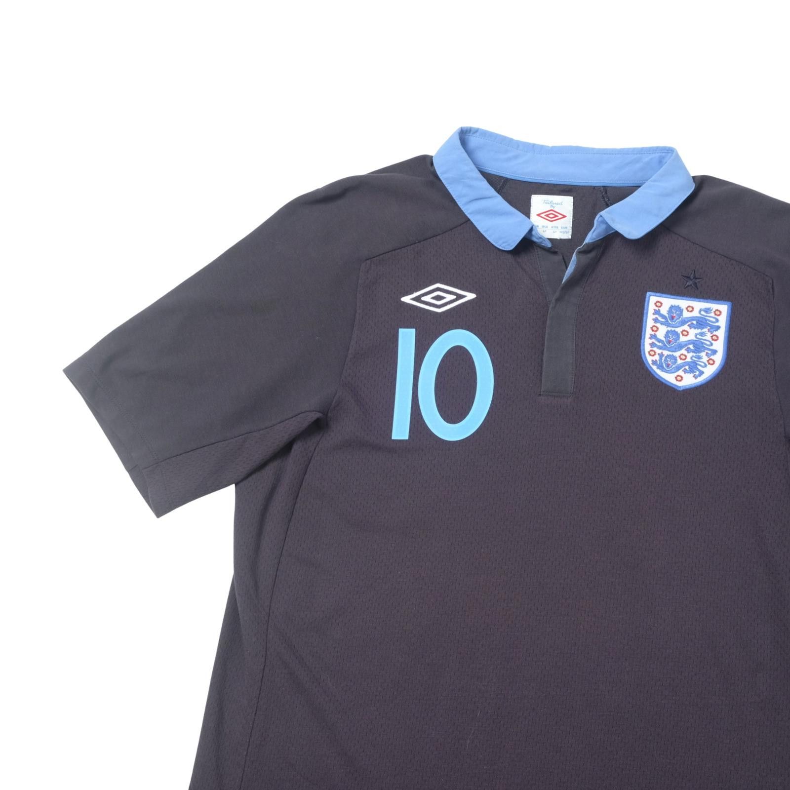 Umbro 2011/12 England Away Shirt Umbro Rooney (M/L) Size US M / EU 48-50 / 2 - 3 Thumbnail