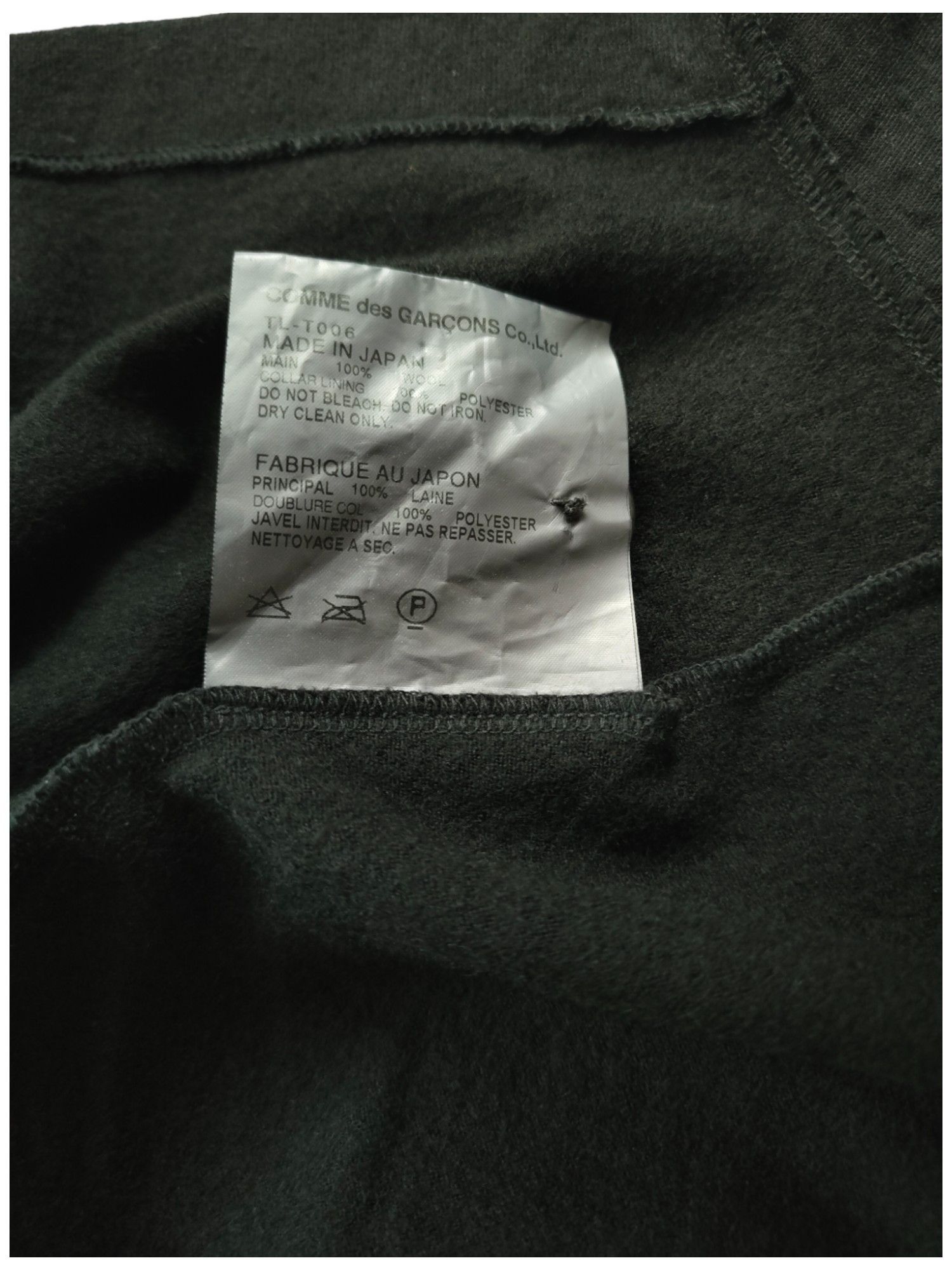 Tricot Comme des Garcons Comme Des Garcons Tricot Black Thin Wool 4-Buttoned Cardigan Size S / US 4 / IT 40 - 8 Thumbnail