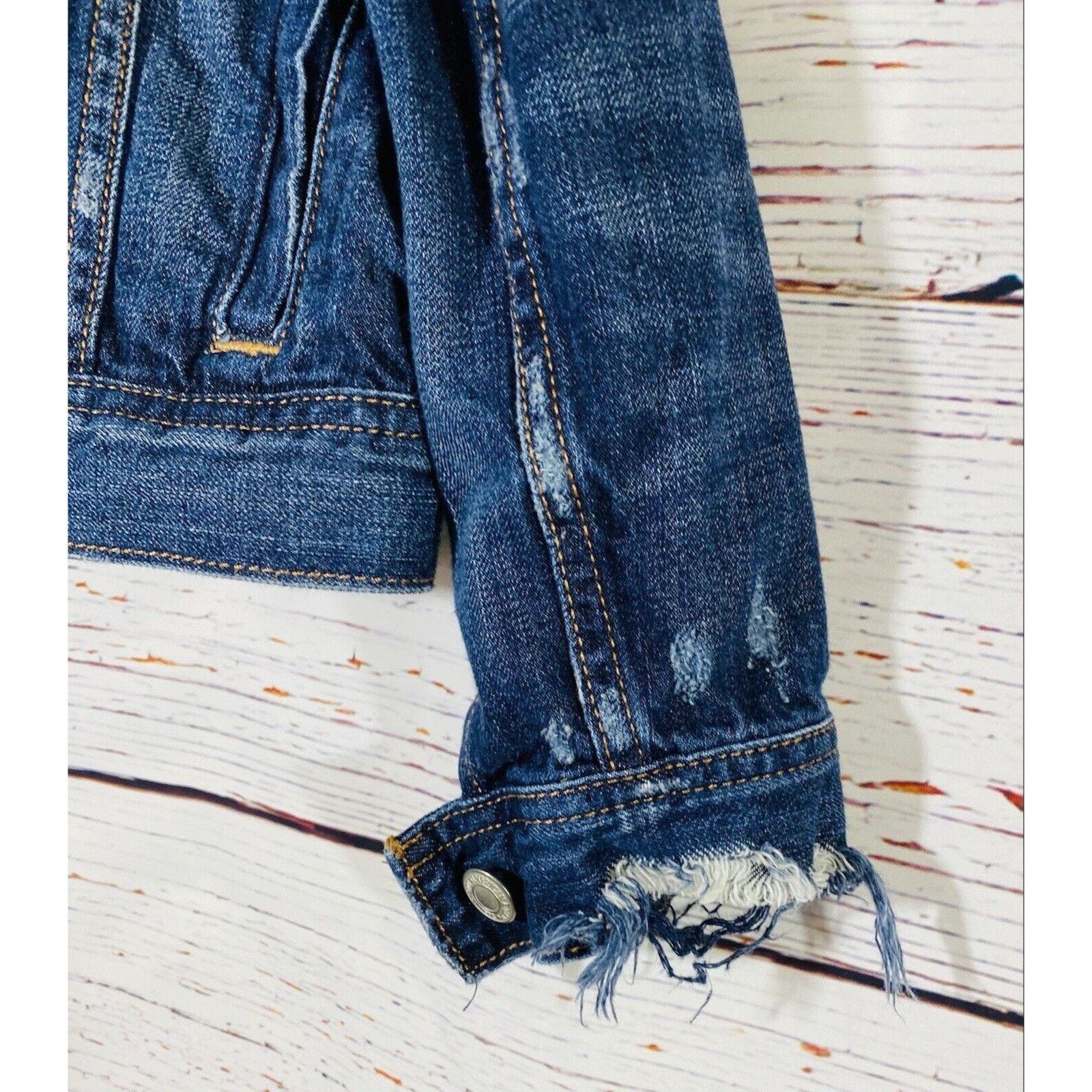 American Eagle Outfitters AE American Eagle Denim Jean Jacket Womens Sz Extra Small Co Size XS / US 0-2 / IT 36-38 - 7 Thumbnail