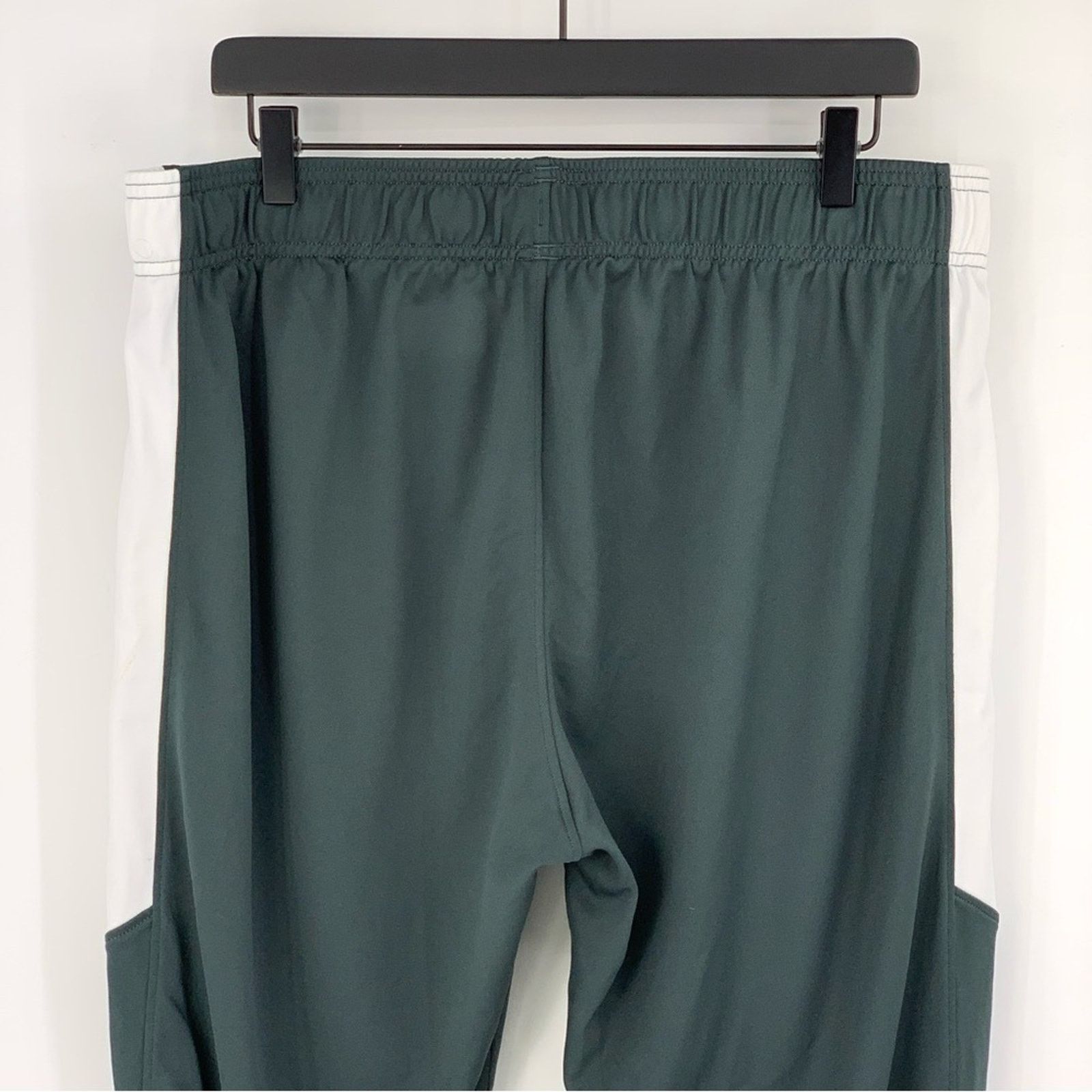 Under Armour UNDER ARMOUR Rival Knit Men's Sweat Pants Grey White XL Size US 36 / EU 52 - 10 Thumbnail