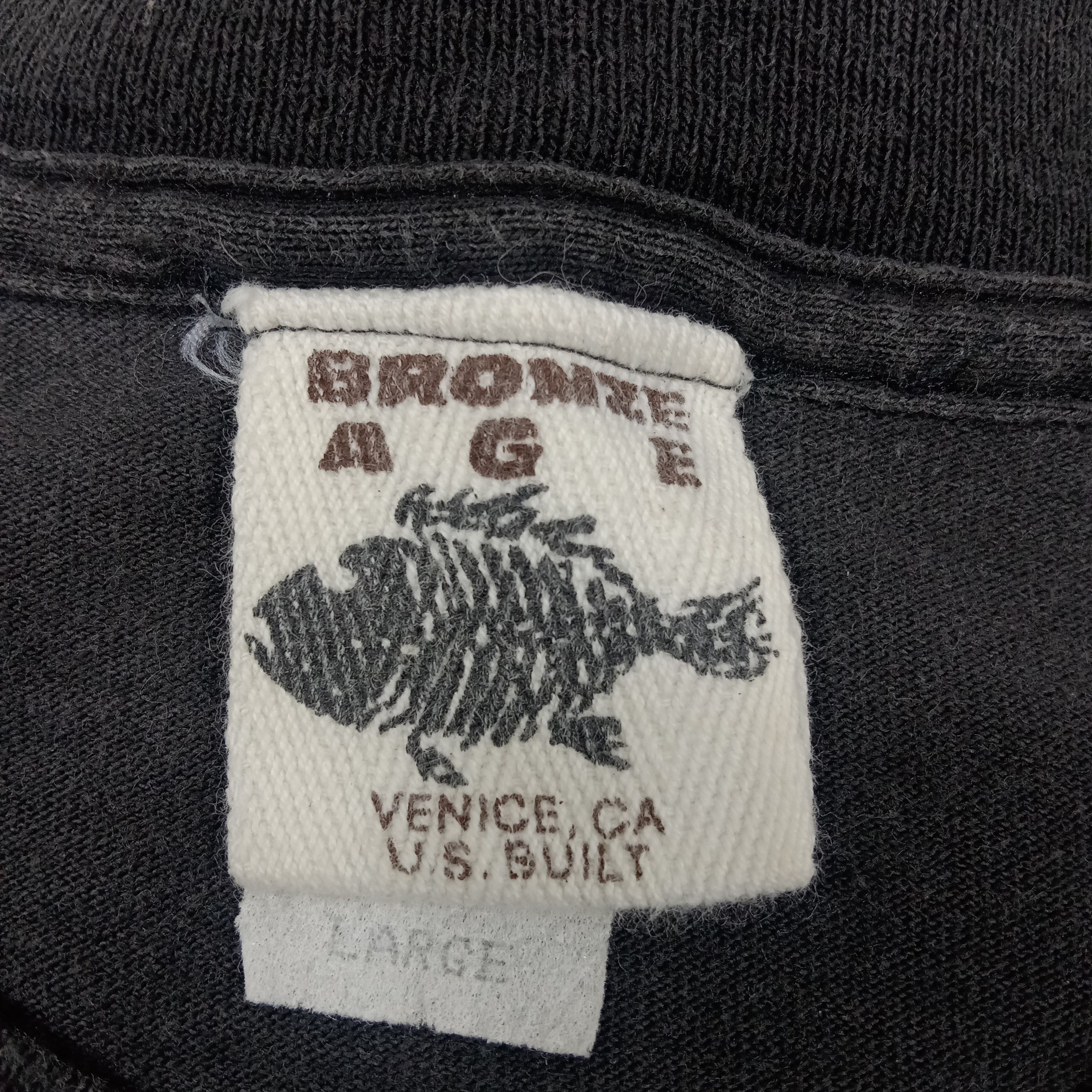 Vintage Bronze Age American Surfing Style Tshirt Size US L / EU 52-54 / 3 - 5 Thumbnail