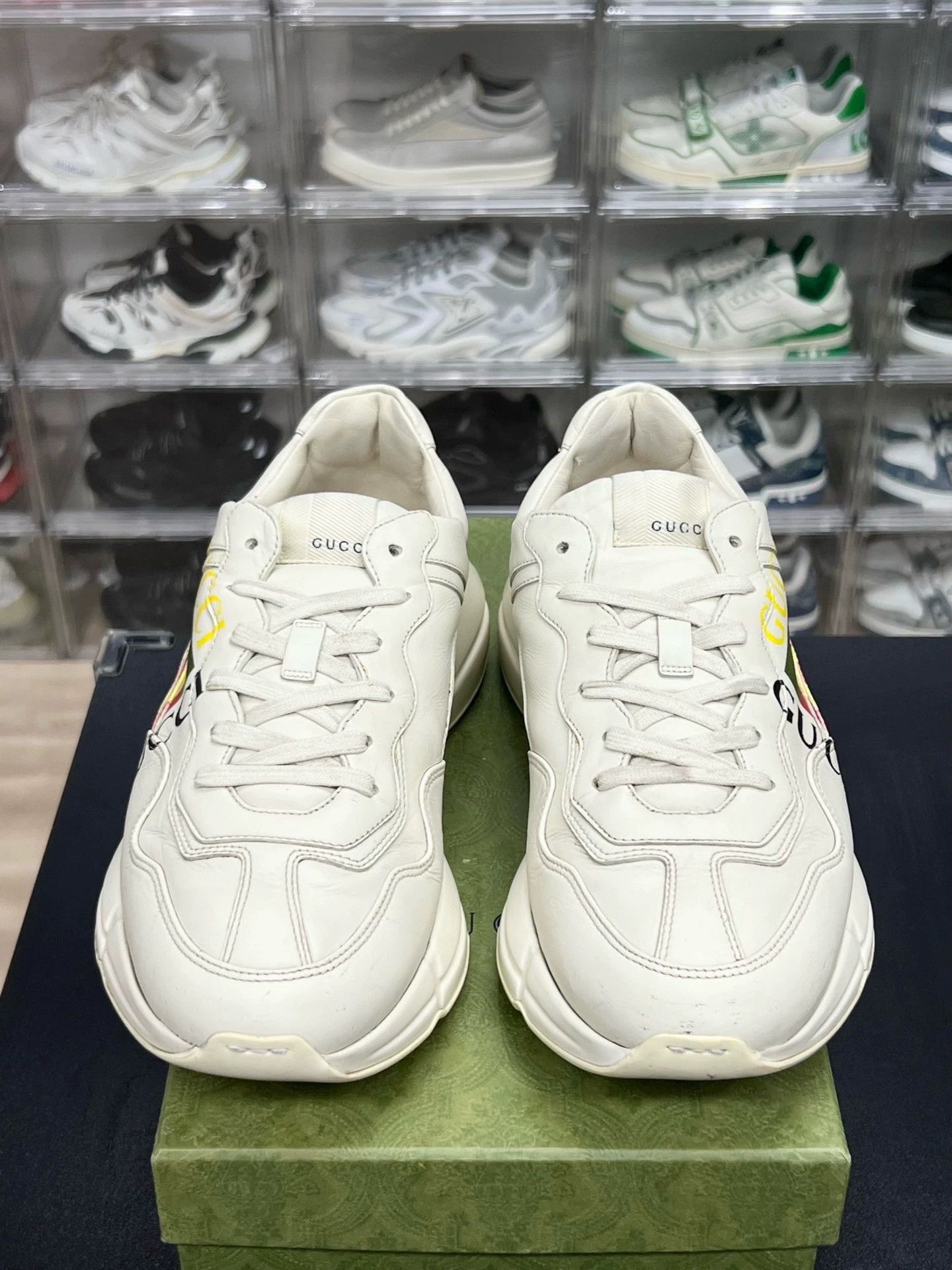Gucci gucci rhyton dad sneakers with logo Size US 10 / EU 43 - 2 Thumbnail