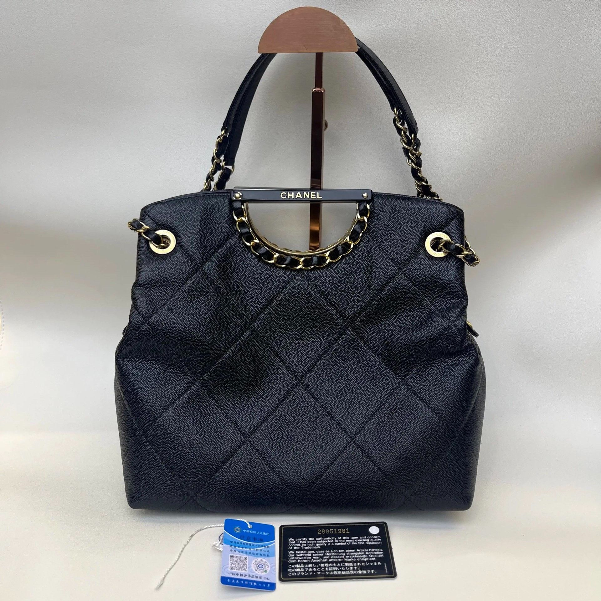 Chanel Pre-loved Bag Very good condition Size ONE SIZE - 1 Thumbnail
