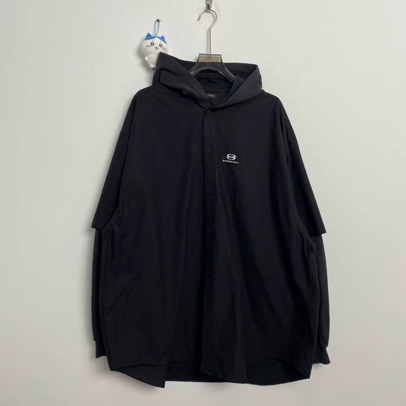 Balenciaga Balenciaga size 37 Double Ring Letter Hooded Fake Two Shir Size US XS / EU 42 / 0 - 1 Thumbnail