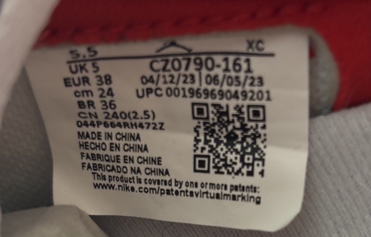 Jordan Brand Air Jordan 1 Retro Low OG ‘University Red' Size US 5.5 / EU 38 - 7 Thumbnail