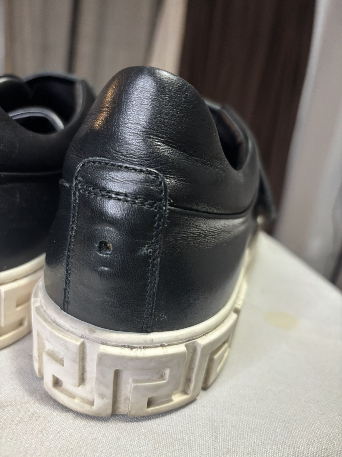 Versace [AUTHENTIC] Versace Italian Leather Lows - Made in Italy Size US 10 / EU 43 - 4 Thumbnail