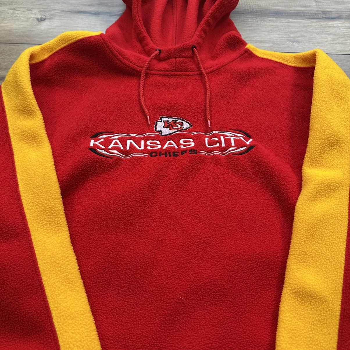 NFL Vintage 2000s Kansas City Chiefs Fleece Embroidered Hoodie Size US M / EU 48-50 / 2 - 6 Thumbnail