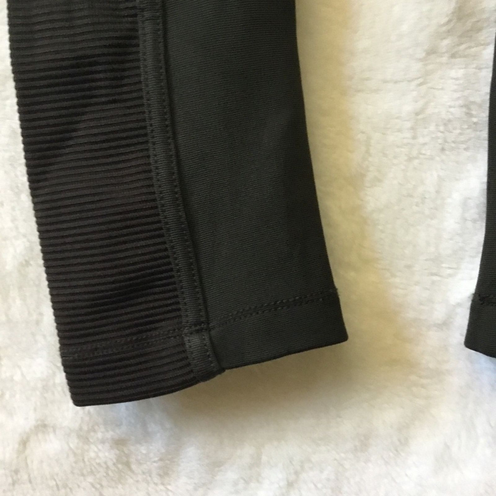 Bcbgmaxazria BCBGMaxAzria Deep Olive-Green Sculpting Leggings Size 27" / US 4 / IT 40 - 9 Thumbnail