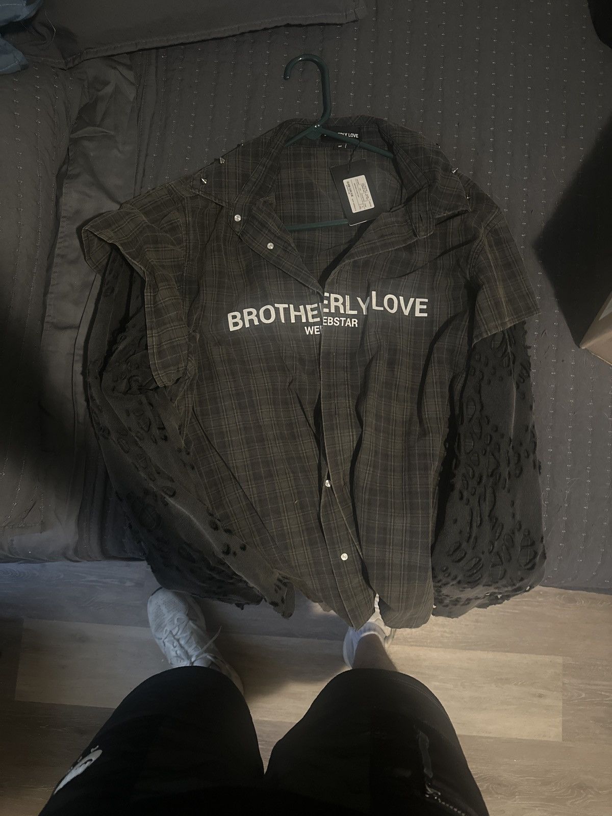 Brotherly Love “ Brotherly love” webstar Size US M / EU 48-50 / 2 - 9 Thumbnail