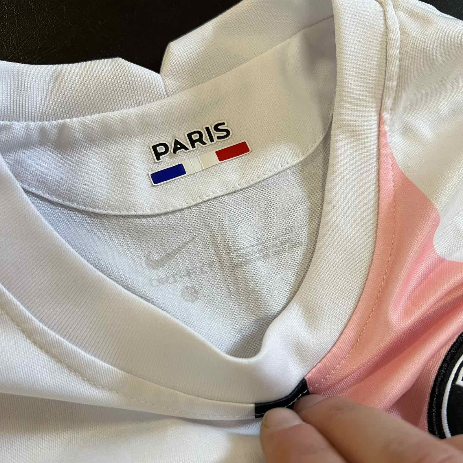 Jordan Brand PSG PARIS SAINT-GERMAIN 2019 2020 FOOTBALL SOCCER JERSEY Size US S / EU 44-46 / 1 - 5 Thumbnail