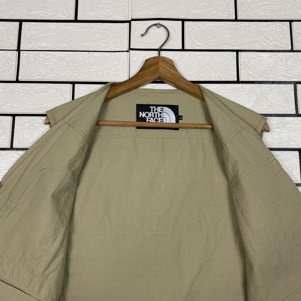 The North Face Vintage Vest Jacket The North Face Utility Multi Pocket Size US L / EU 52-54 / 3 - 15 Thumbnail