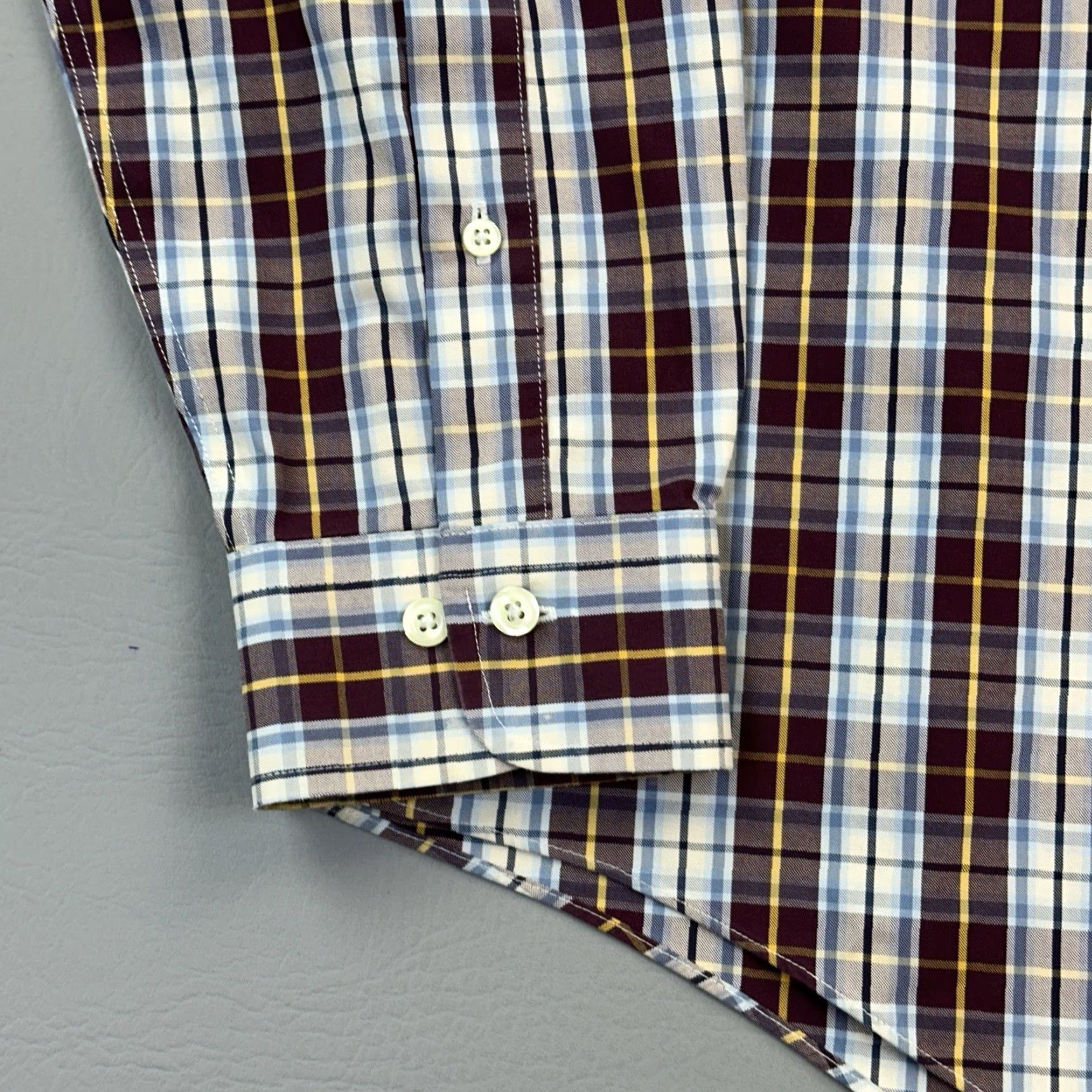 Brooks Brothers Brooks Brothers 346 Shirt Mens Large Plaid Slim Fit Non Iron Button Down Size US L / EU 52-54 / 3 - 3 Thumbnail