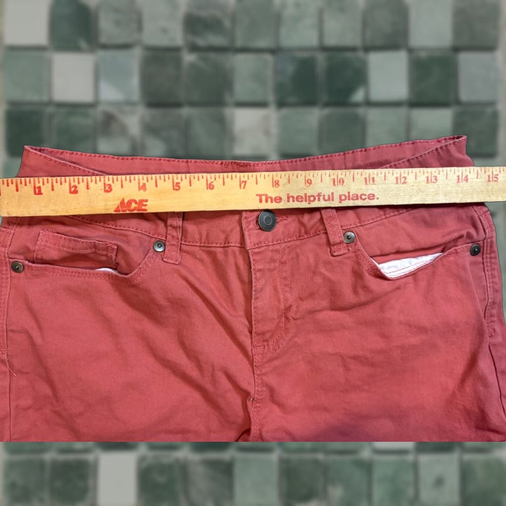 Pinko Lincoln Outfitters Shorts Womens Size 6 Coral Pink Cotton Bermuda 5-Pocket Elastic Waist Regular Womens Size 28" / US 6 / IT 42 - 1 Thumbnail