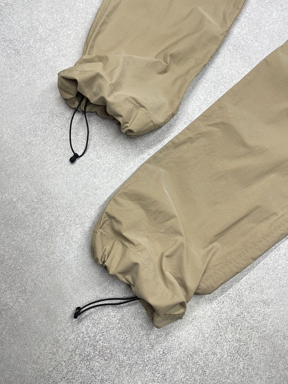 Jack Wolfskin Mens Jack Wolfskin Pants Beige Outdoor Multipocket Y2K Size US 34 / EU 50 - 6 Thumbnail