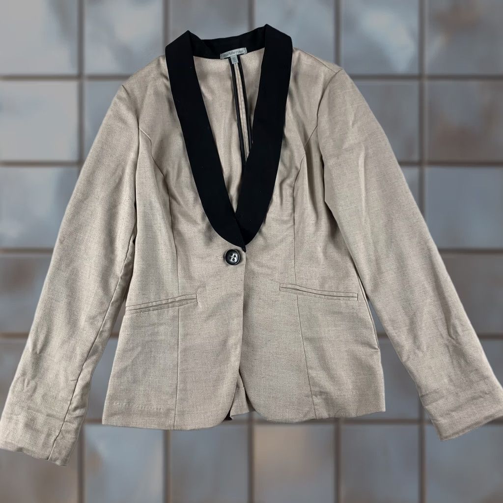 Vintage CHARLOTTE RUSSE Blazer Jacket Women Medium Beige Long Sleeve Black Trim Traditional Classic Size M / US 6-8 / IT 42-44 - 1 Thumbnail