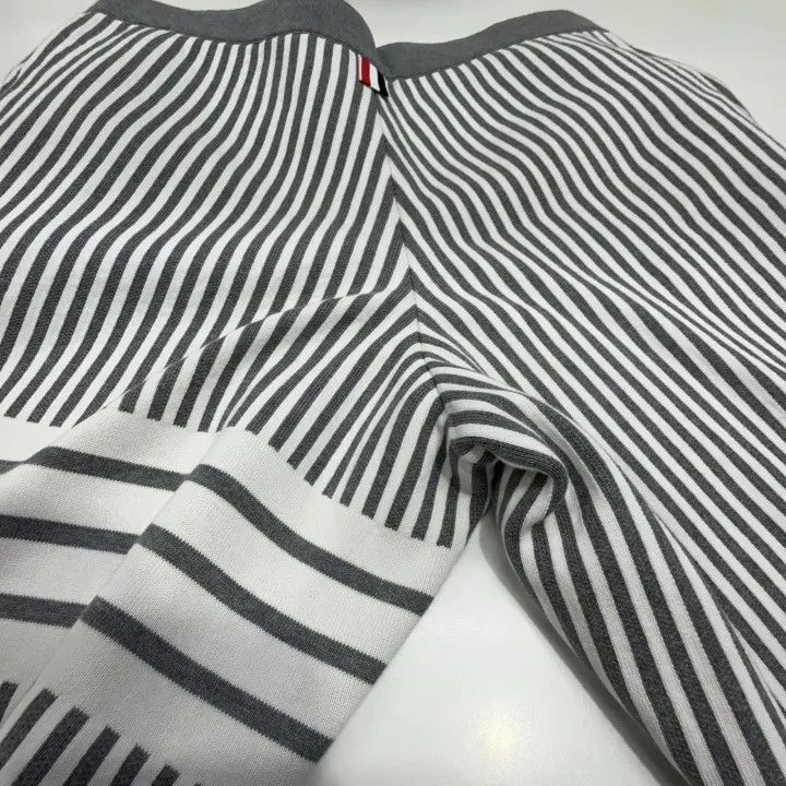 Thom Browne Thom Browne Gray Striped Casual Shorts -2507 Size US 26 / EU 42 - 6 Thumbnail
