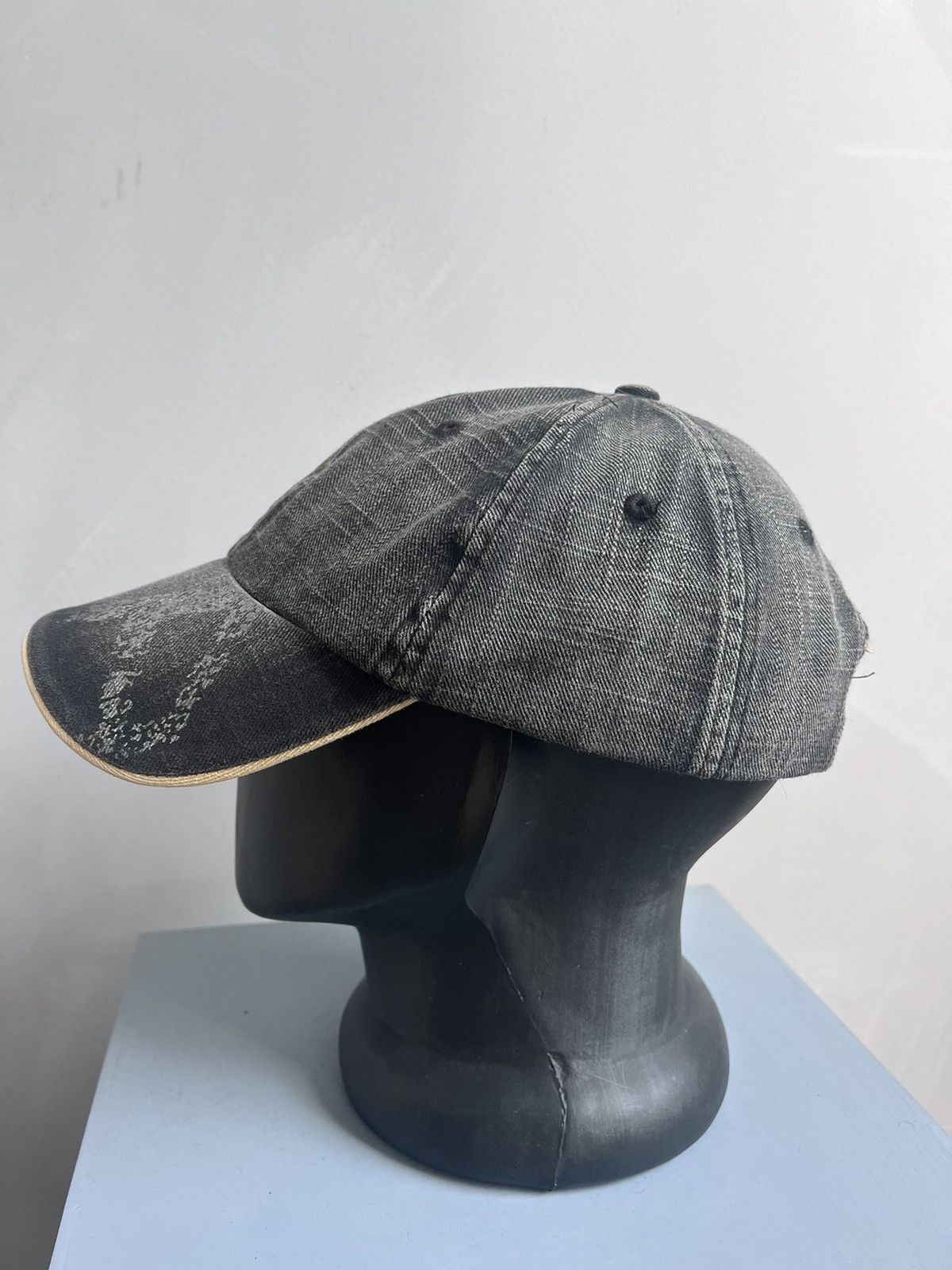 Diesel × Vintage Diesel Avantgarde Japanese Style Unisex Hat/Cap Rhinestones Size ONE SIZE - 5 Thumbnail