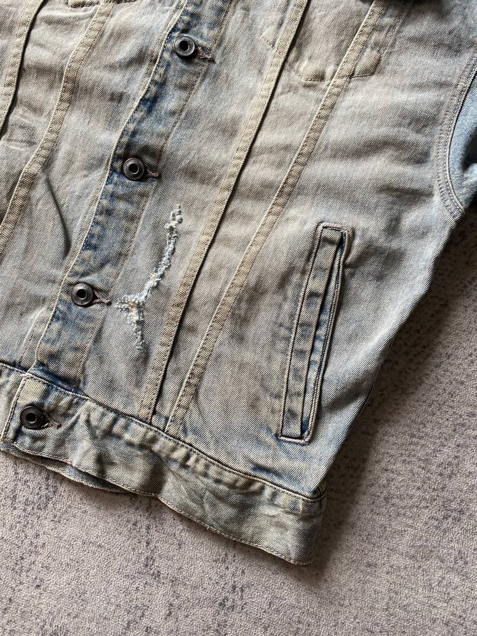 GOSTAR DE FUGA Gostar De Fuga Distressed Denim Jacket Japan Grunge Style Size US S / EU 44-46 / 1 - 5 Thumbnail
