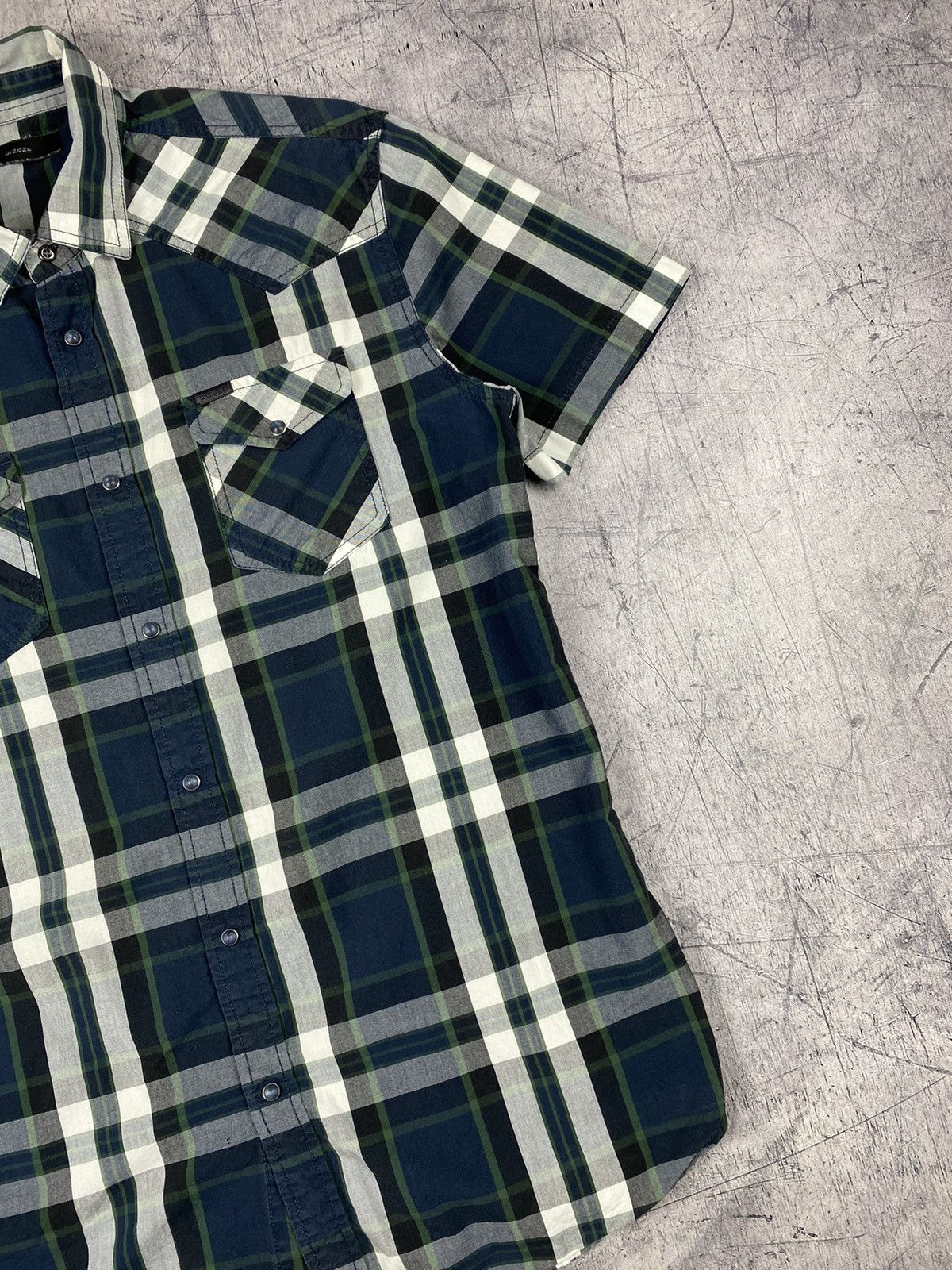 Diesel Mens Diesel Button Up Short Sleeve Shirt Size XL Size US XL / EU 56 / 4 - 4 Thumbnail