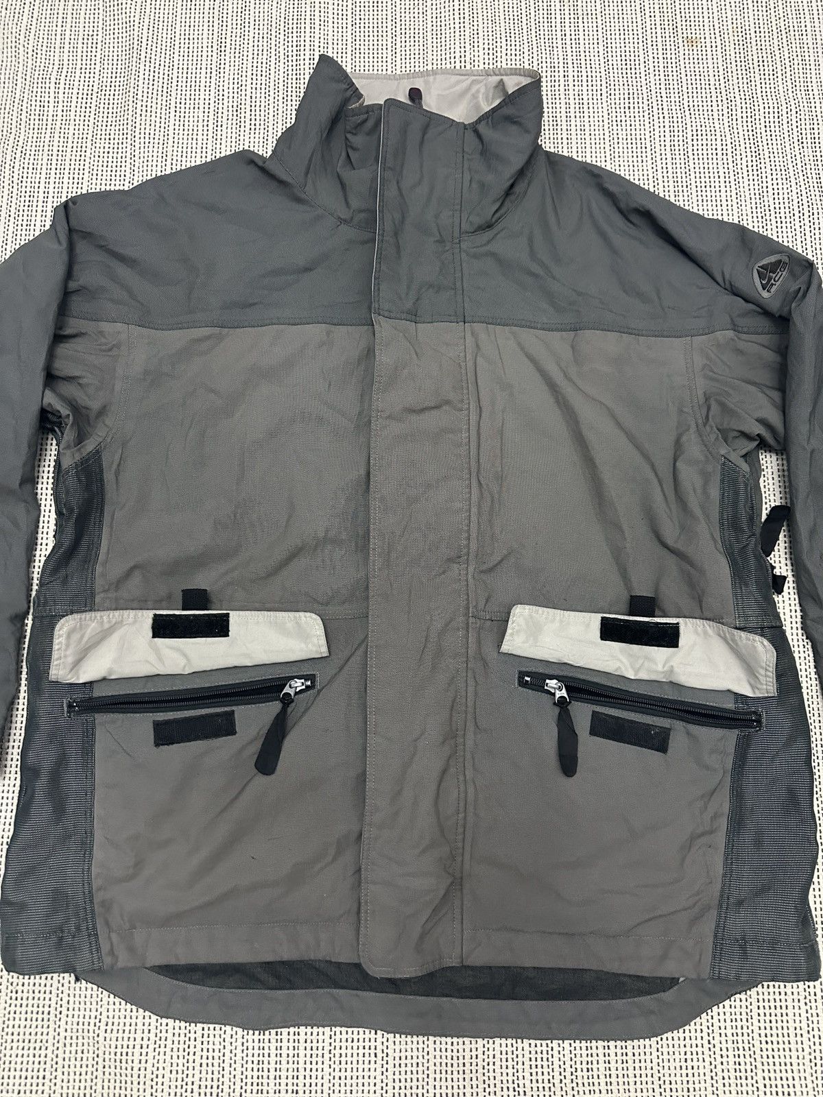 Nike ACG 🔥Vintage Nike Acg 3D Multi Pocket Jacket - Gray Size US L / EU 52-54 / 3 - 3 Thumbnail