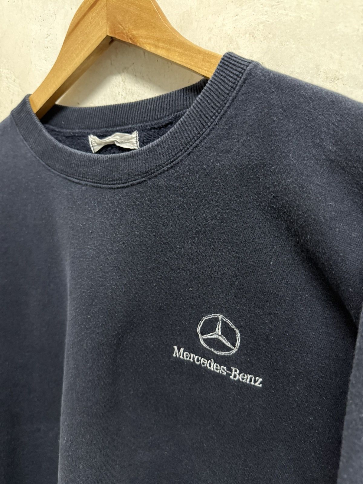 Mercedes-Benz Distressed Vintage Mercedes Benz Sweatshirt Size US L / EU 52-54 / 3 - 3 Thumbnail