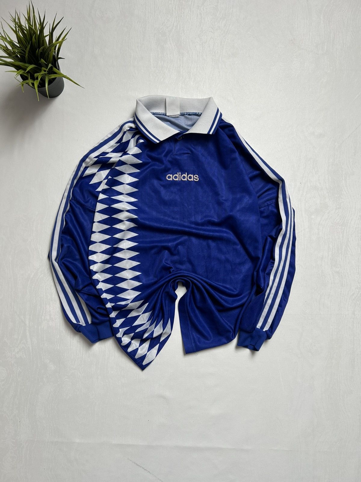 Adidas Vintage Adidas Long Sleeve Jersey Size US S / EU 44-46 / 1 - 1 Thumbnail