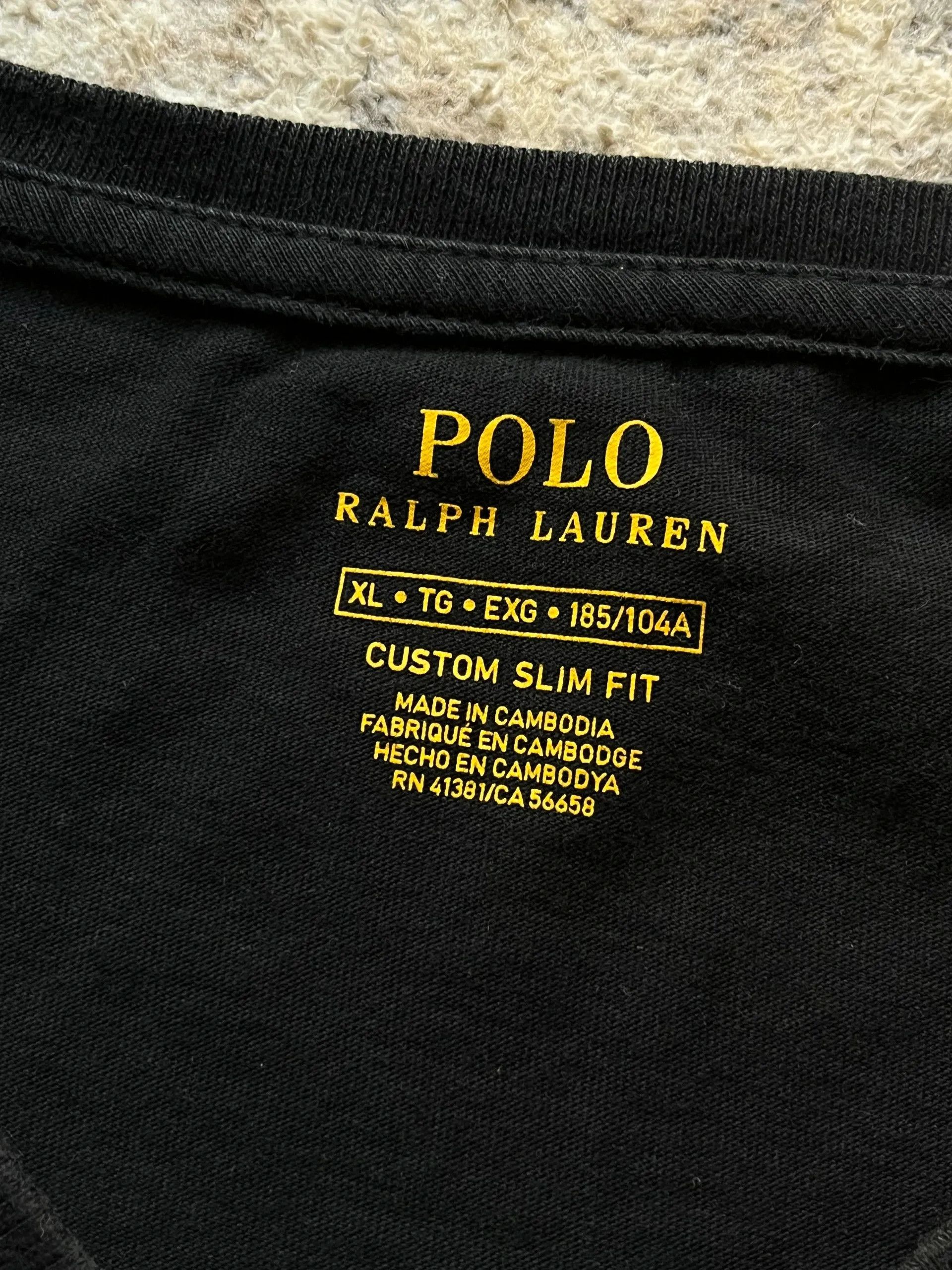 Polo Ralph Lauren Polo Ralph Lauren Sz XL Custom Slim Fit V-Neck Black T-Shirt Size US XL / EU 56 / 4 - 2 Thumbnail