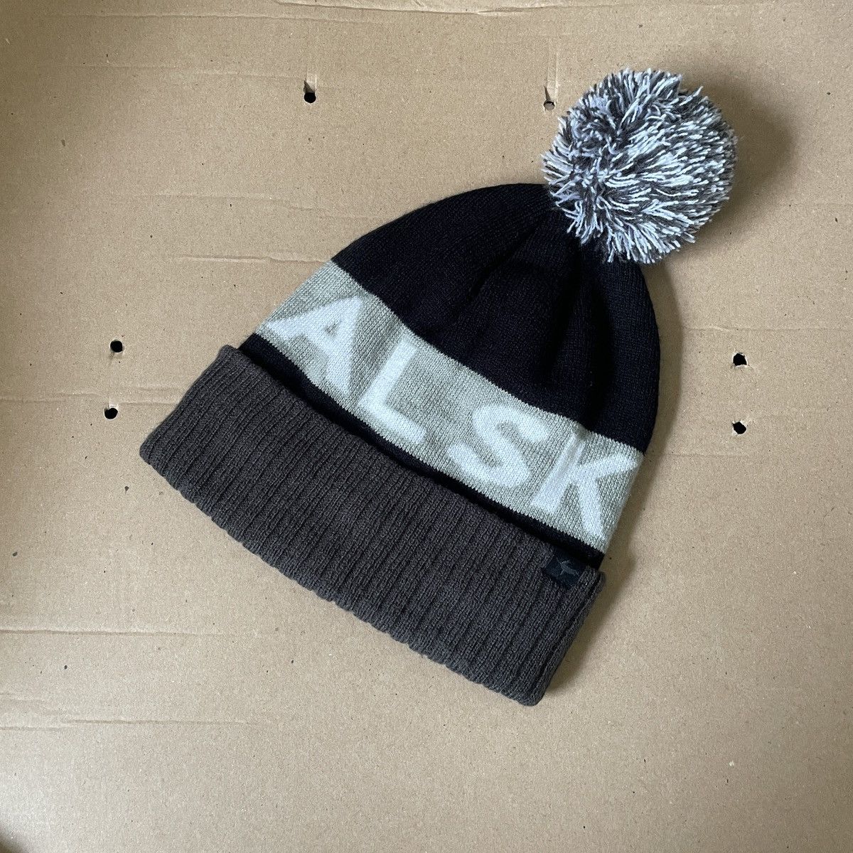 Other SealSkinz Water Repellent Bobble Hat Size ONE SIZE - 1 Thumbnail