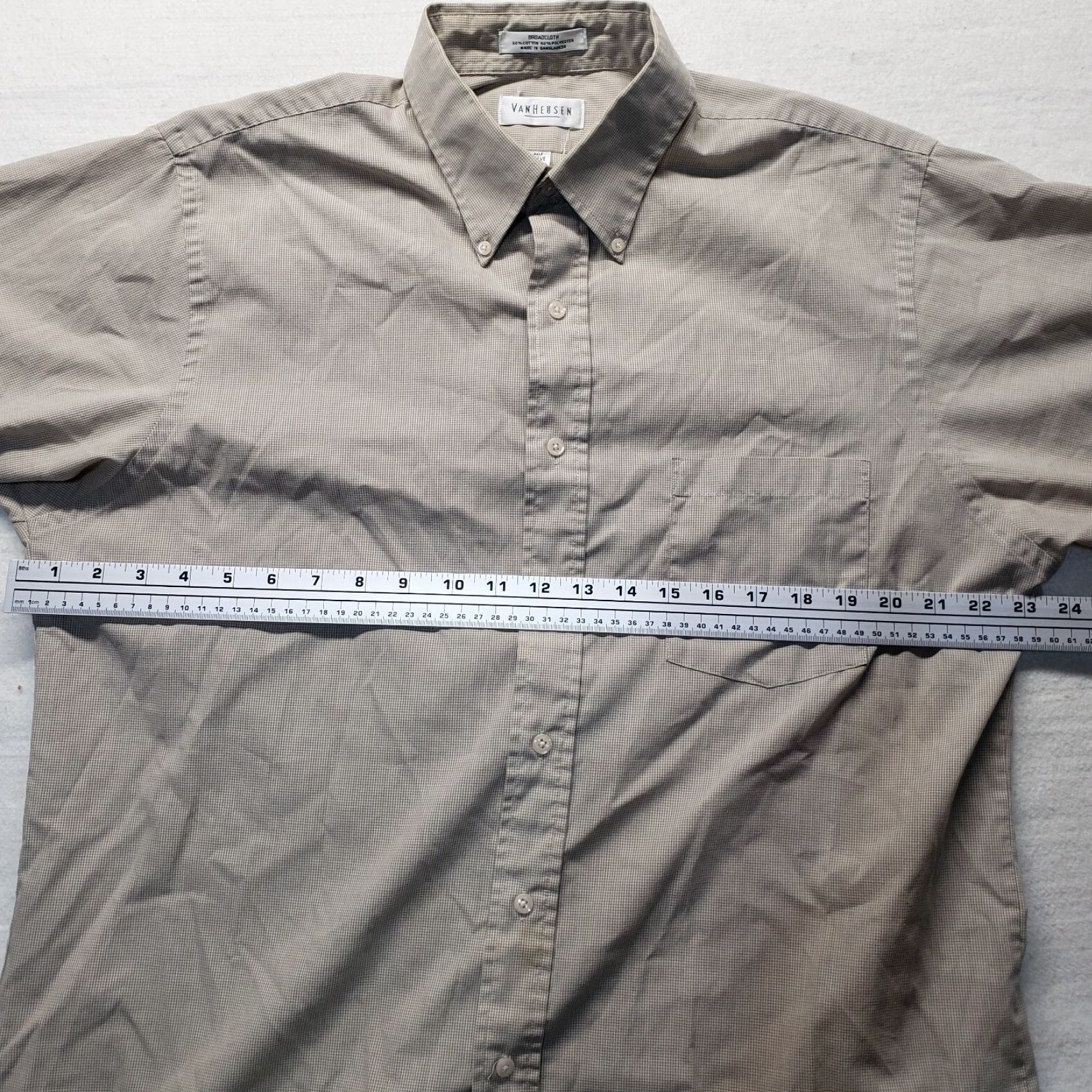 Van Heusen Van Heusen Shirt Brown Checkered Button Up Men's Size 16.5 Adult Regular Button-Down Collared Plaid Clothing Size US XL / EU 56 / 4 - 3 Thumbnail