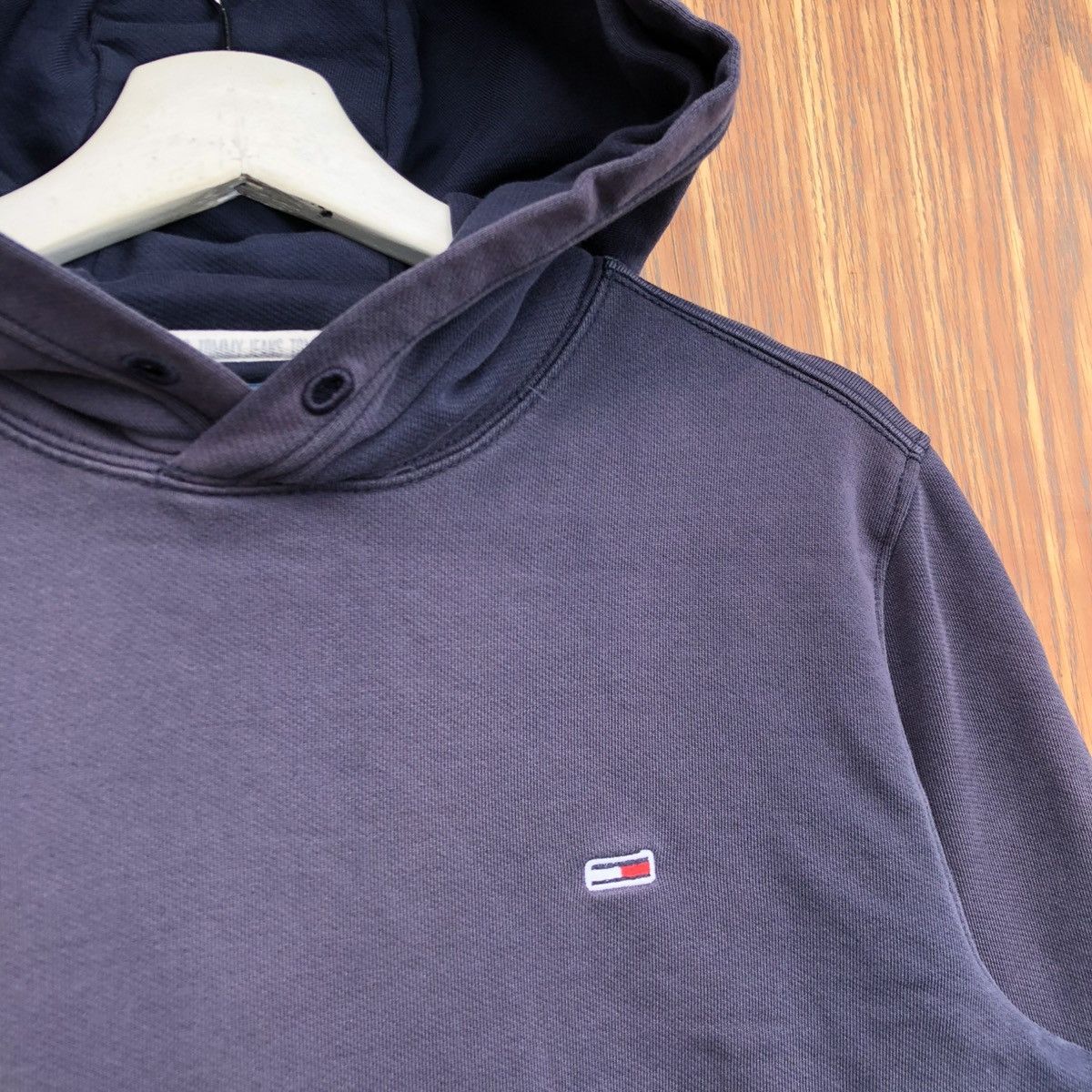 Tommy Hilfiger Vintage Tommy Jeans by Tommy Hilfiger Hoodie Faded pullover Size US M / EU 48-50 / 2 - 4 Thumbnail