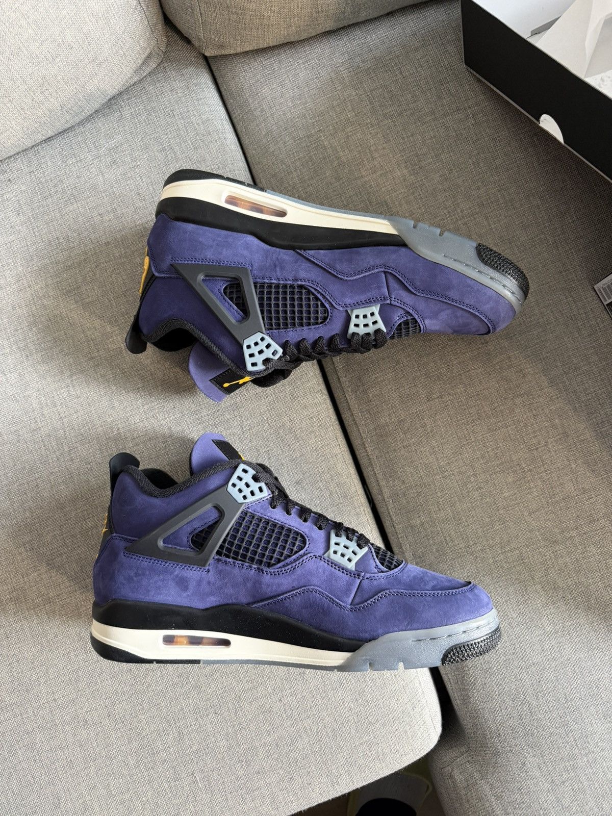 Jordan Brand Jordan retro 4 Lakers Size US 10.5 / EU 43-44 - 3 Thumbnail
