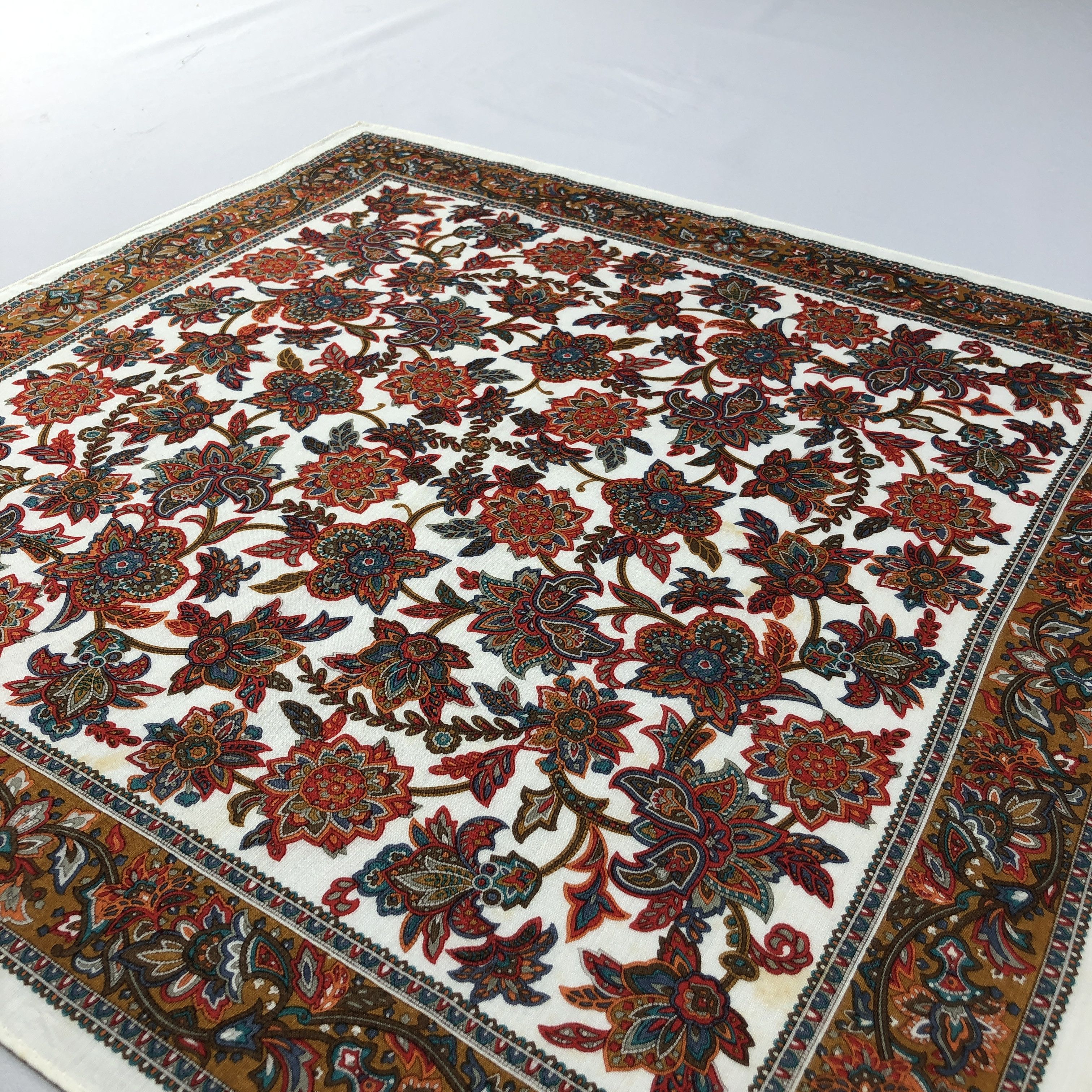 Yves Saint Laurent YSL Floral Handkerchief Neckerchief Bandana H3046 Size ONE SIZE - 2 Thumbnail