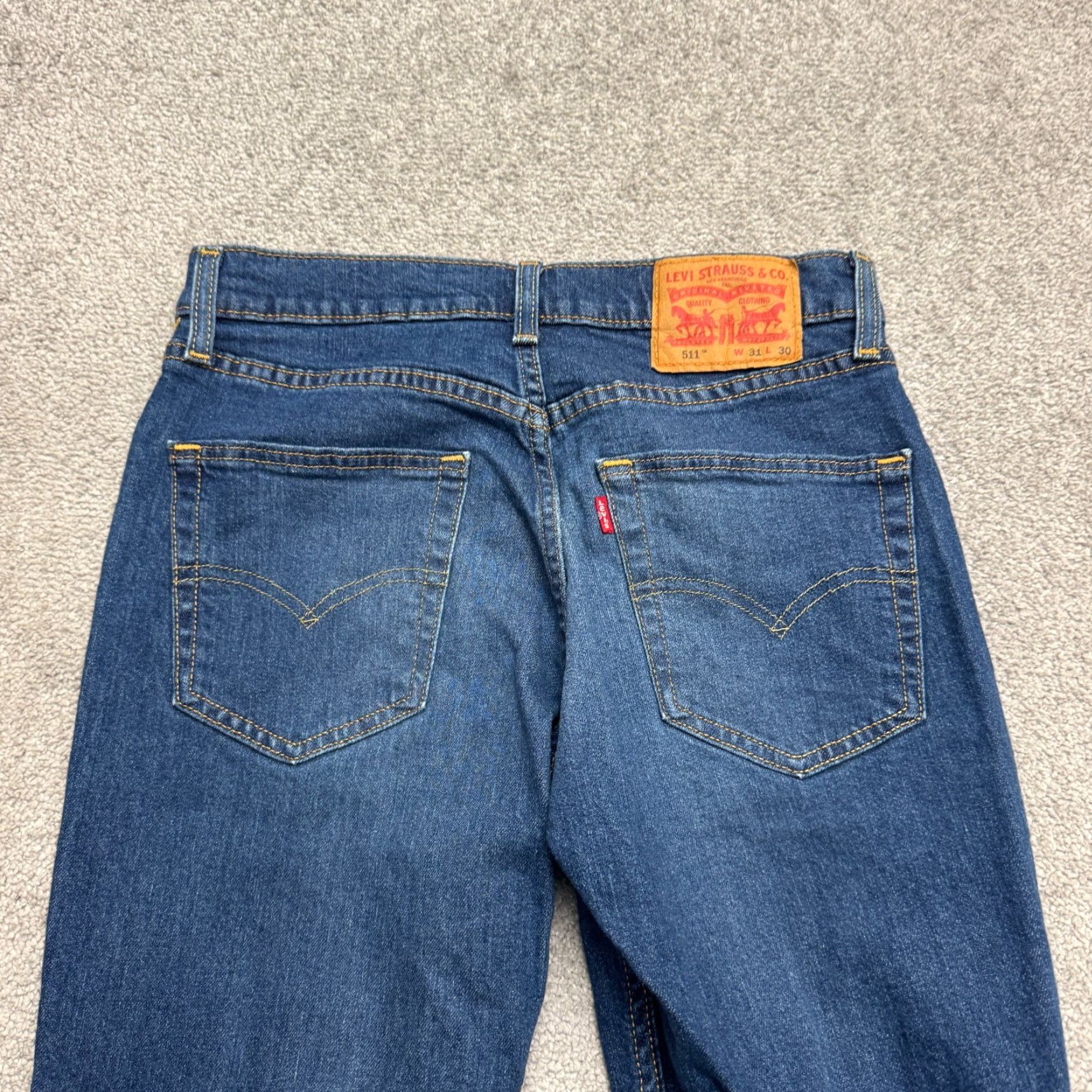 Levi's VINTAGE Levi's 511 Slim Fit Denim Jeans Mens 31x30 Blue Medium Wash Stretch Casual Streetwear Size US 31 - 6 Thumbnail